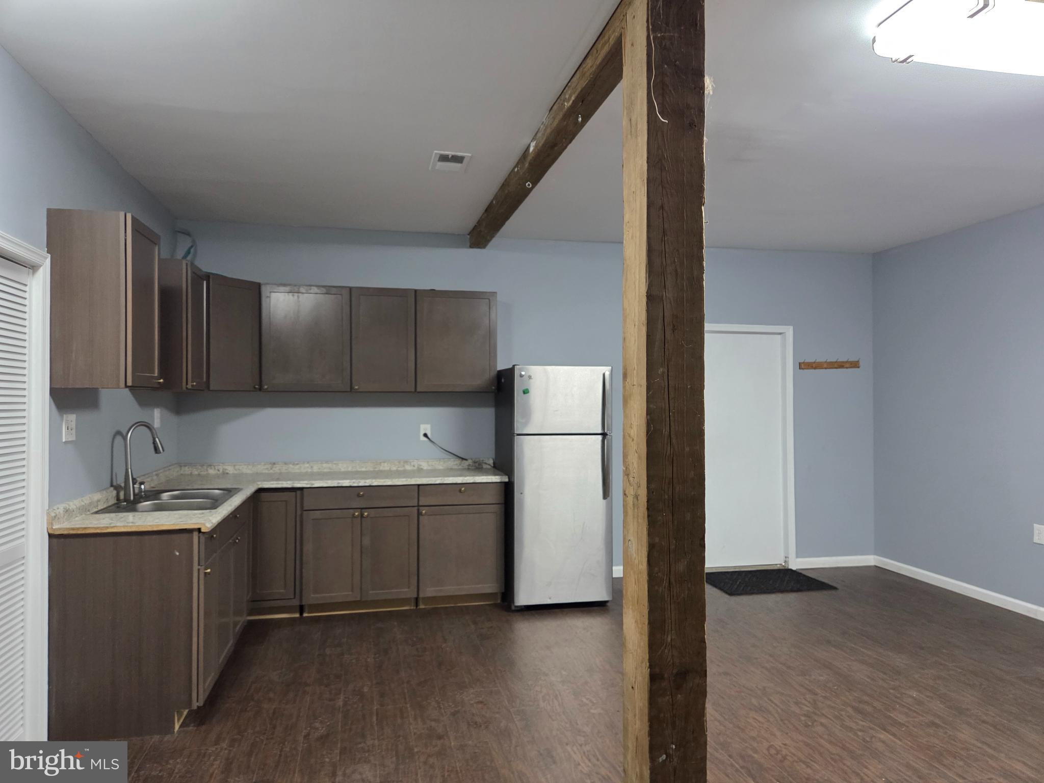 WALTON - Residential