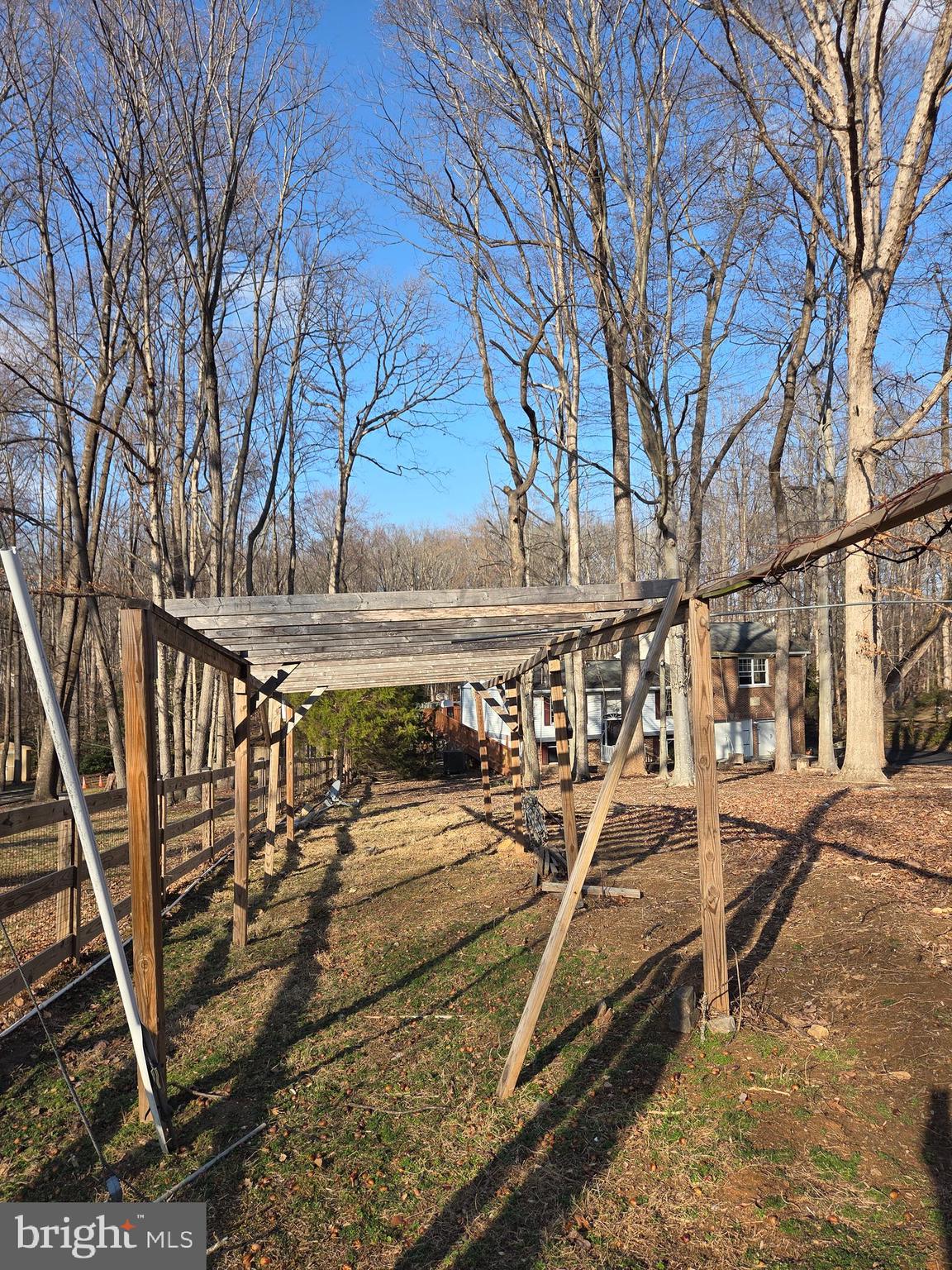 WALTON - Residential