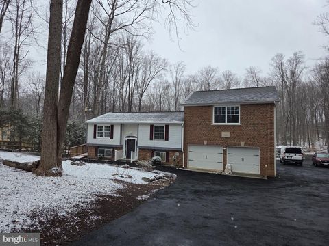 8004 GRACIE DRIVE MANASSAS VA 20112