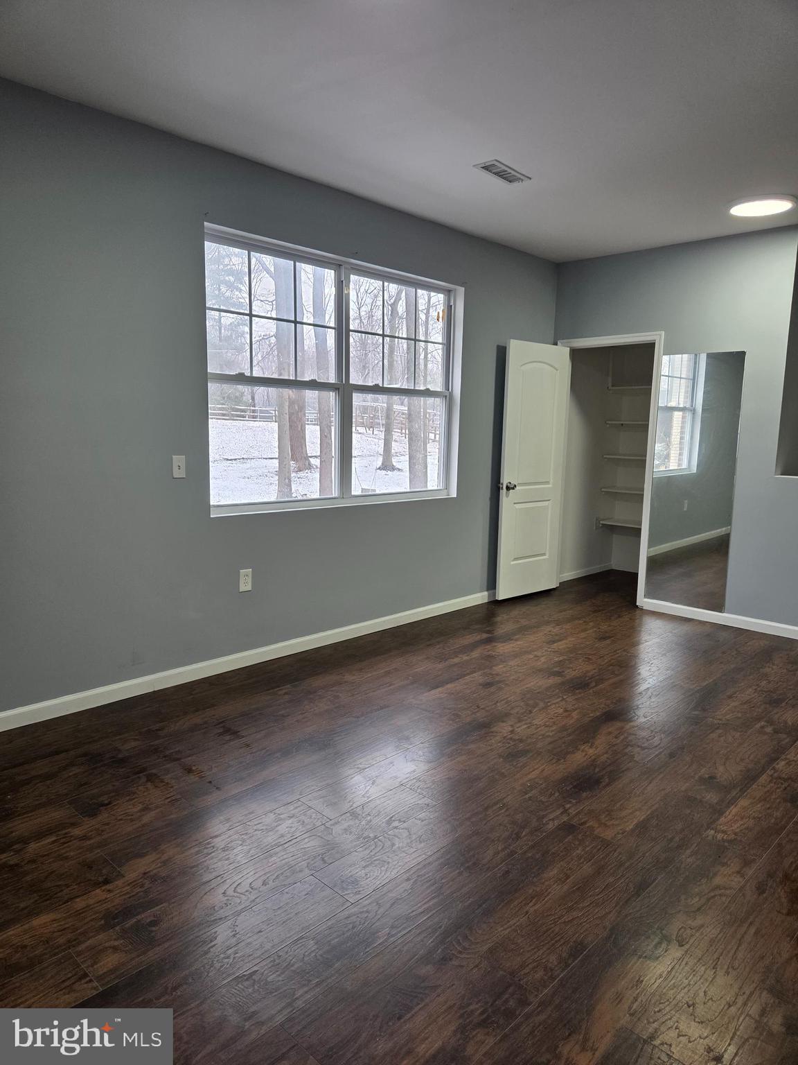 WALTON - Residential