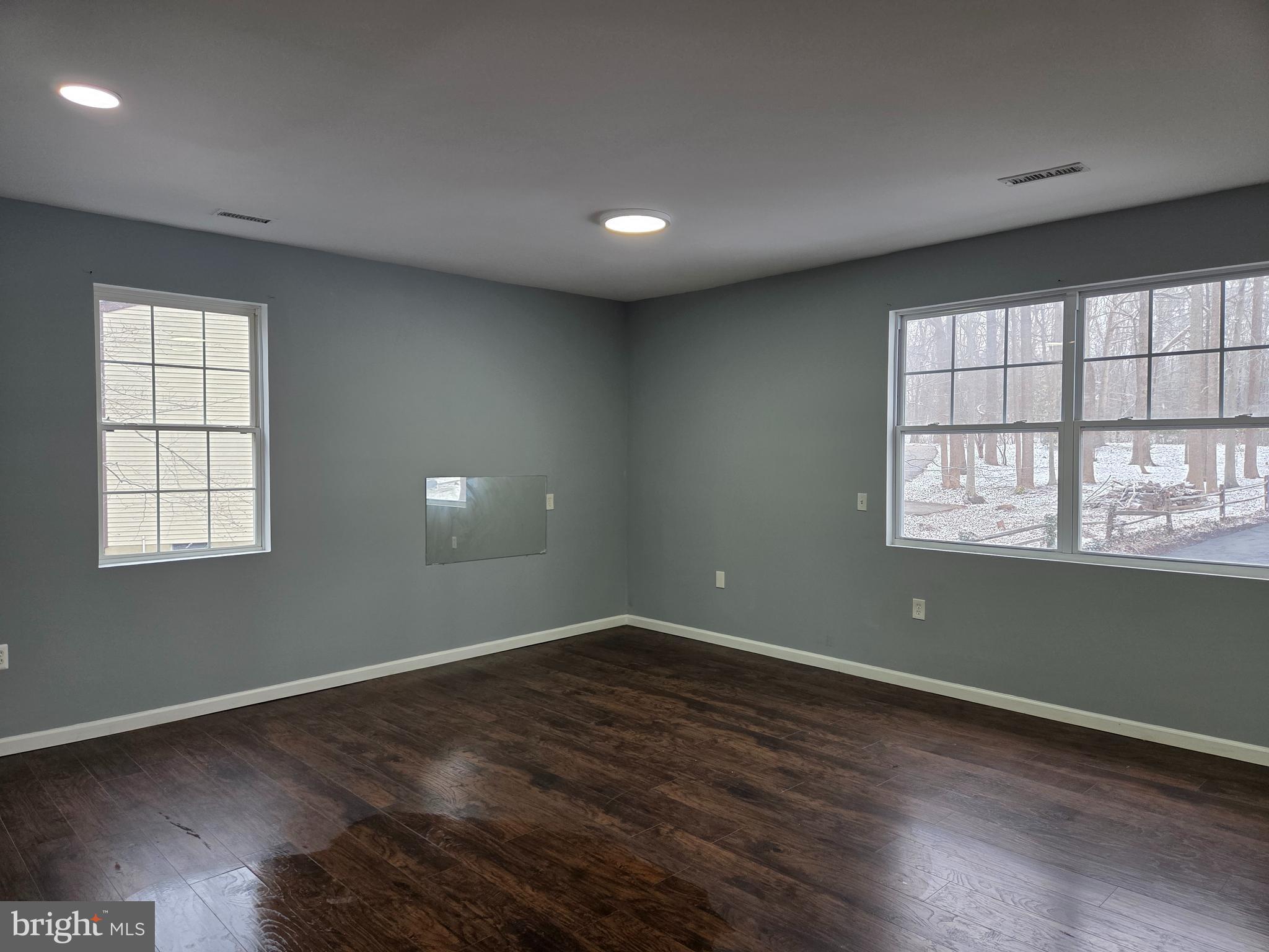 WALTON - Residential