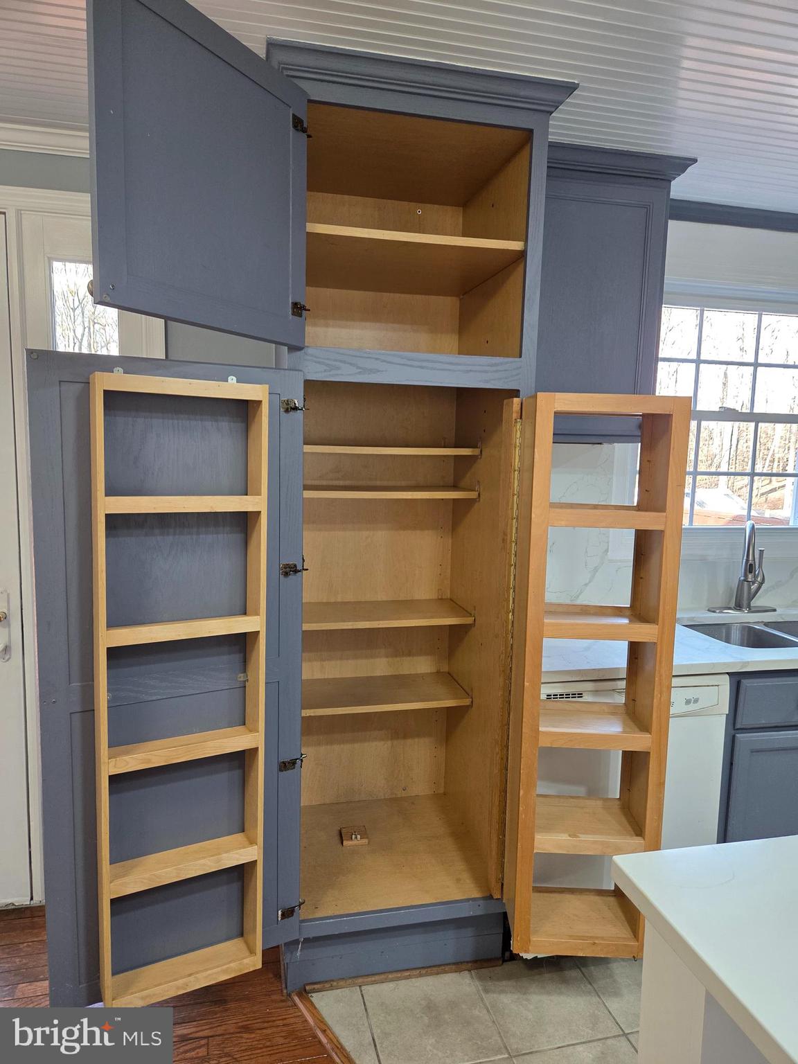 WALTON - Residential