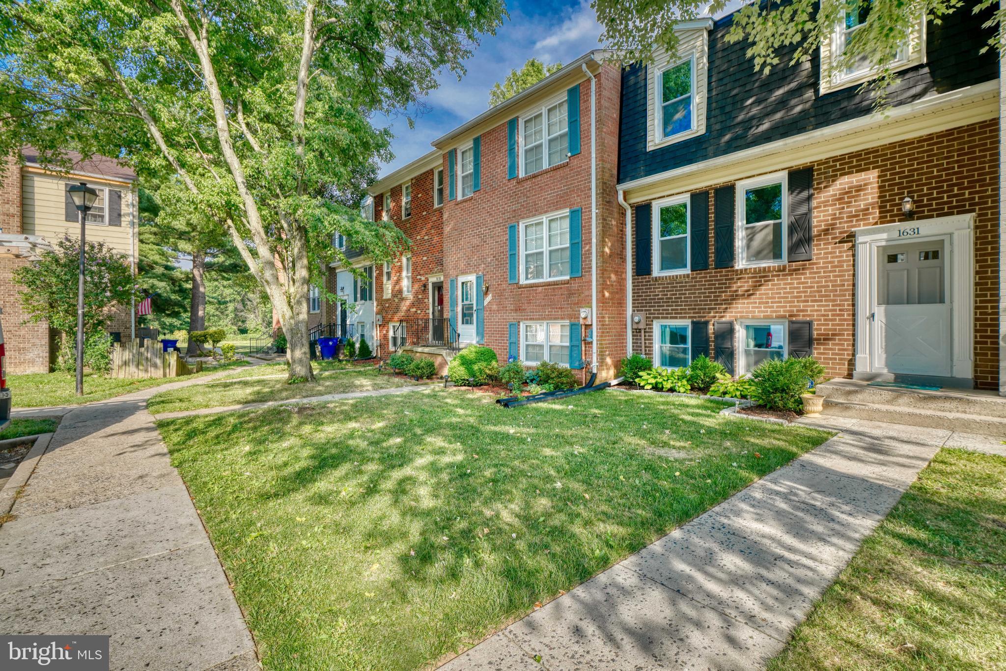 CARROLL PARK MANOR - Residential