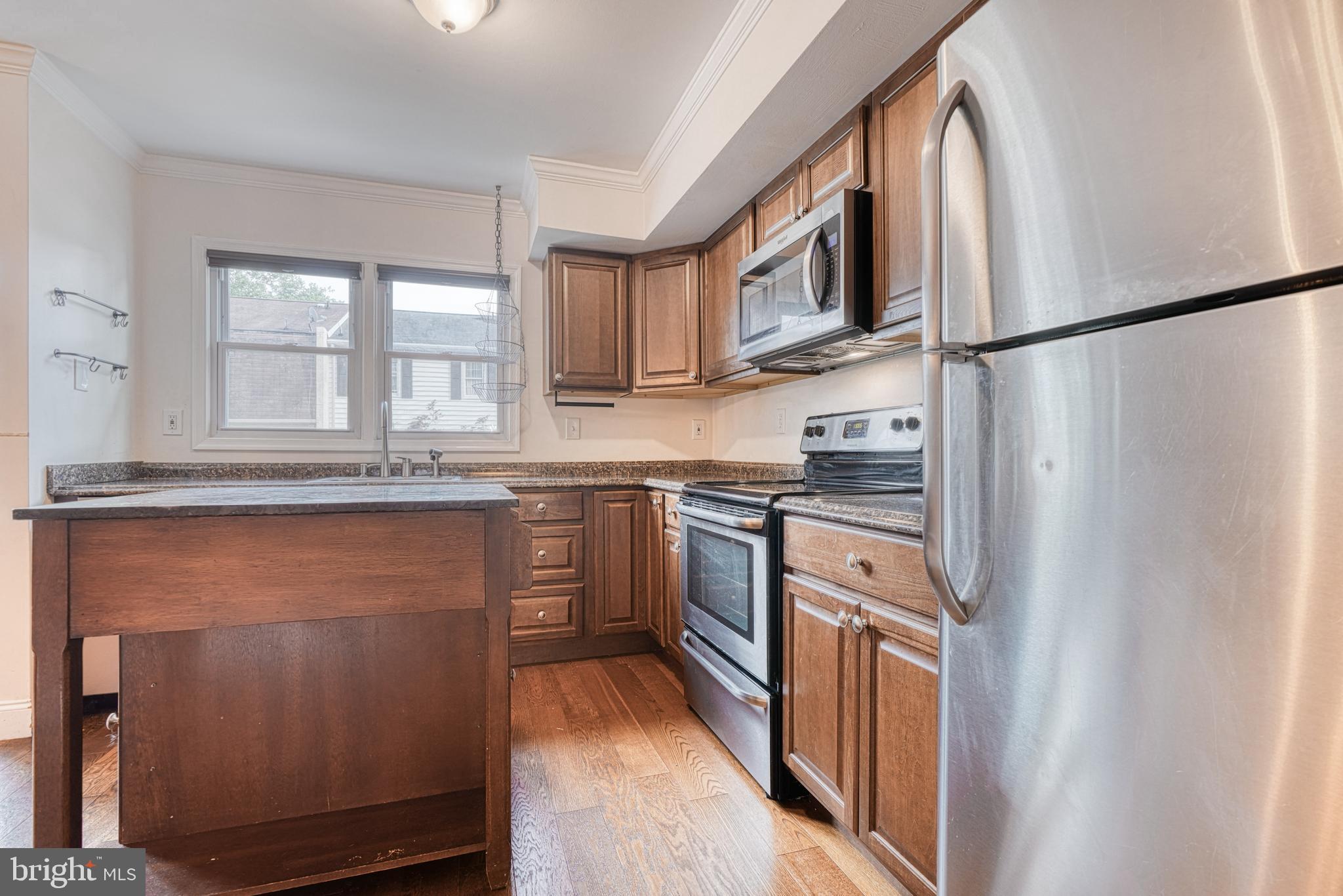 CARROLL PARK MANOR - Residential