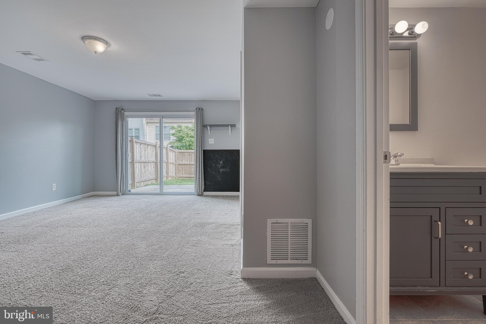 CARROLL PARK MANOR - Residential