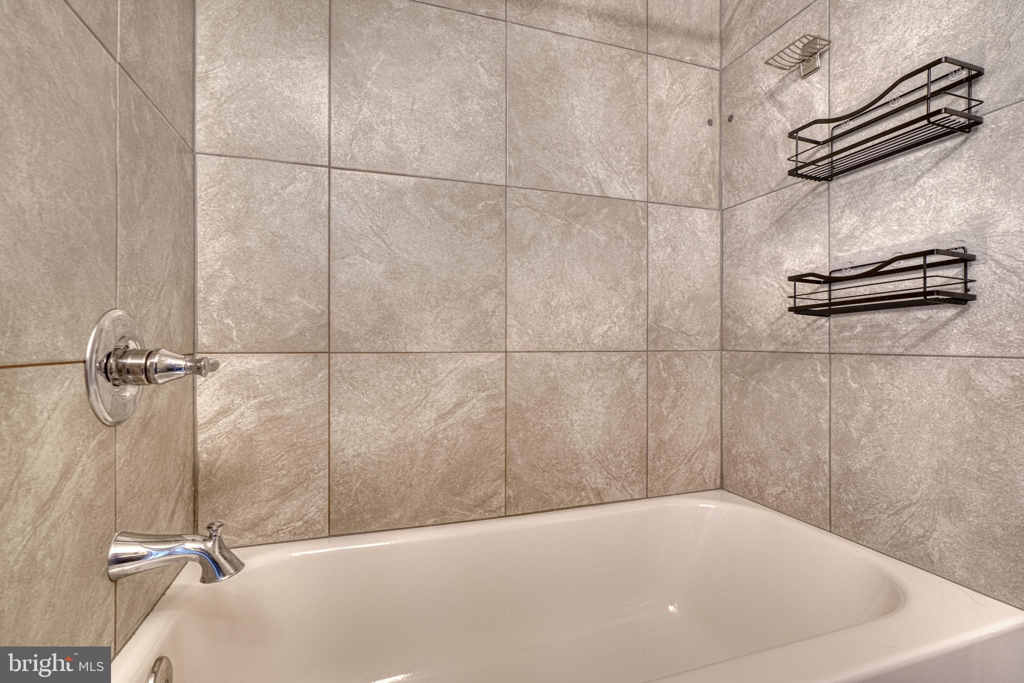 CARROLL PARK MANOR - Residential