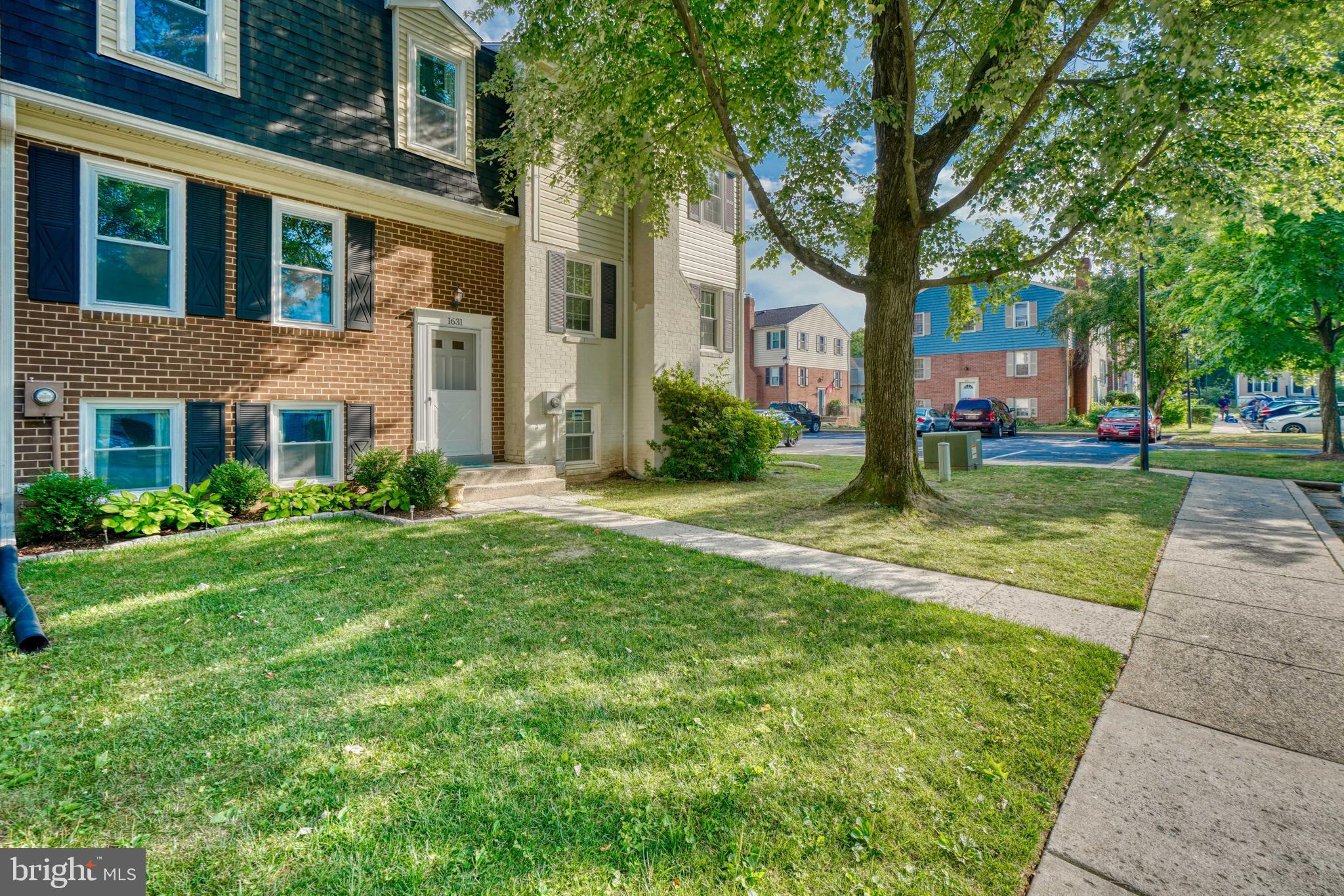 CARROLL PARK MANOR - Residential