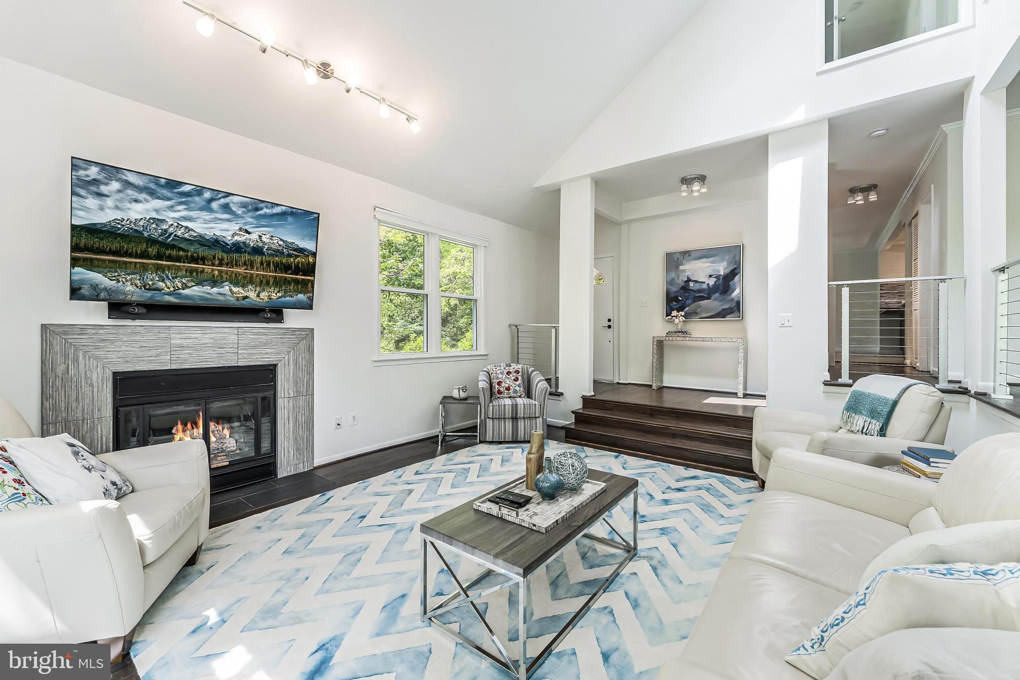 MALLARDS LANDING - Residential