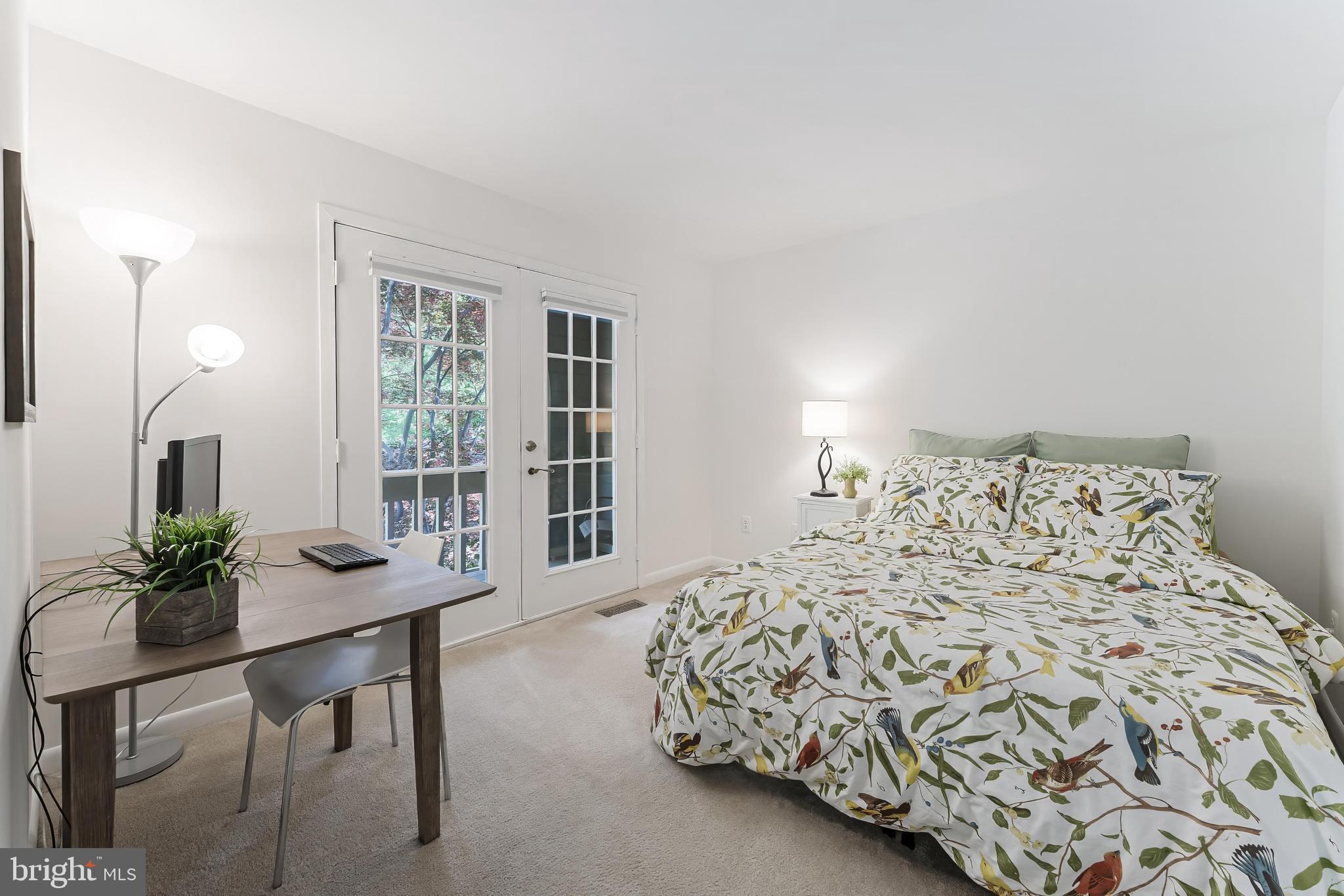 MALLARDS LANDING - Residential