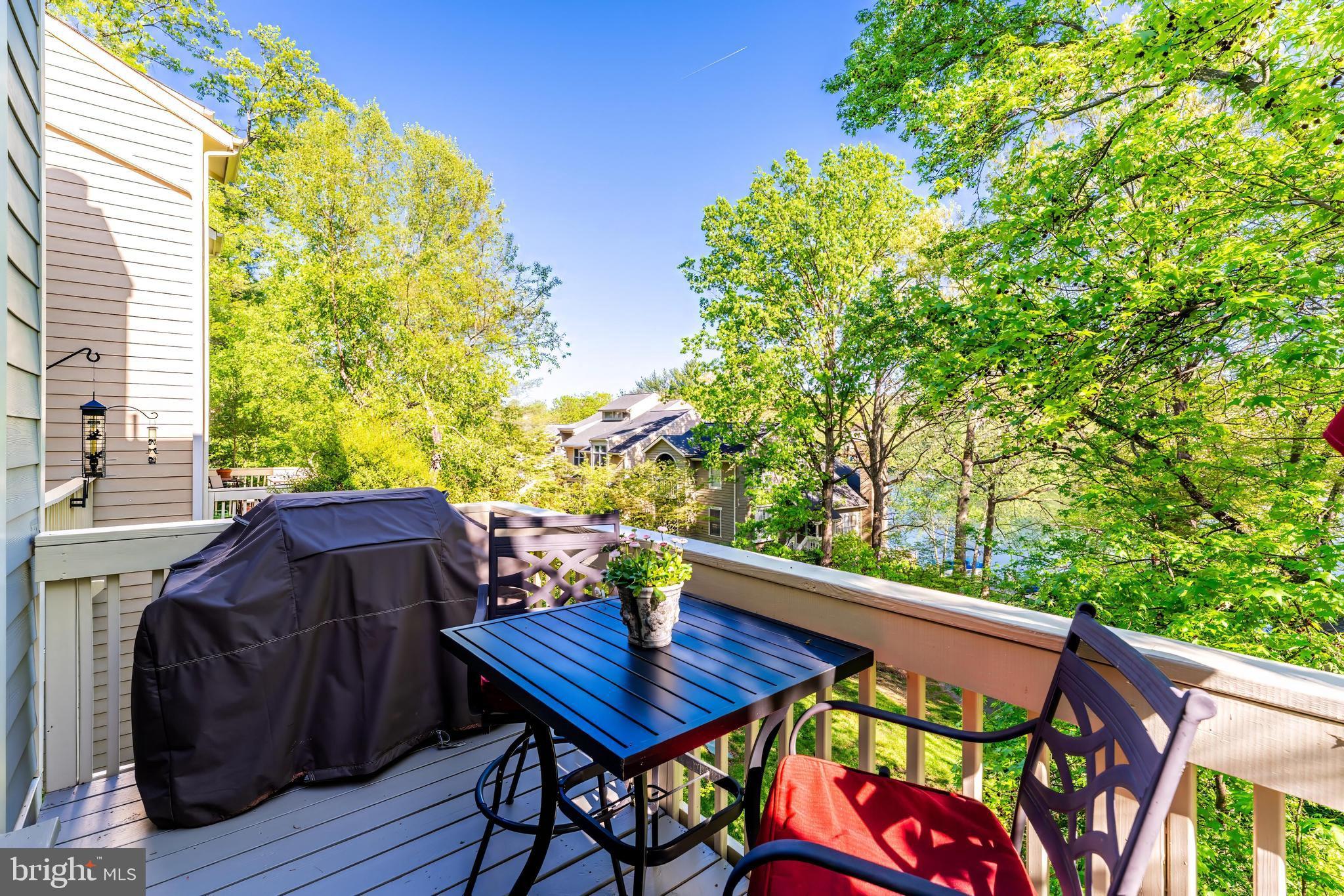 MALLARDS LANDING - Residential