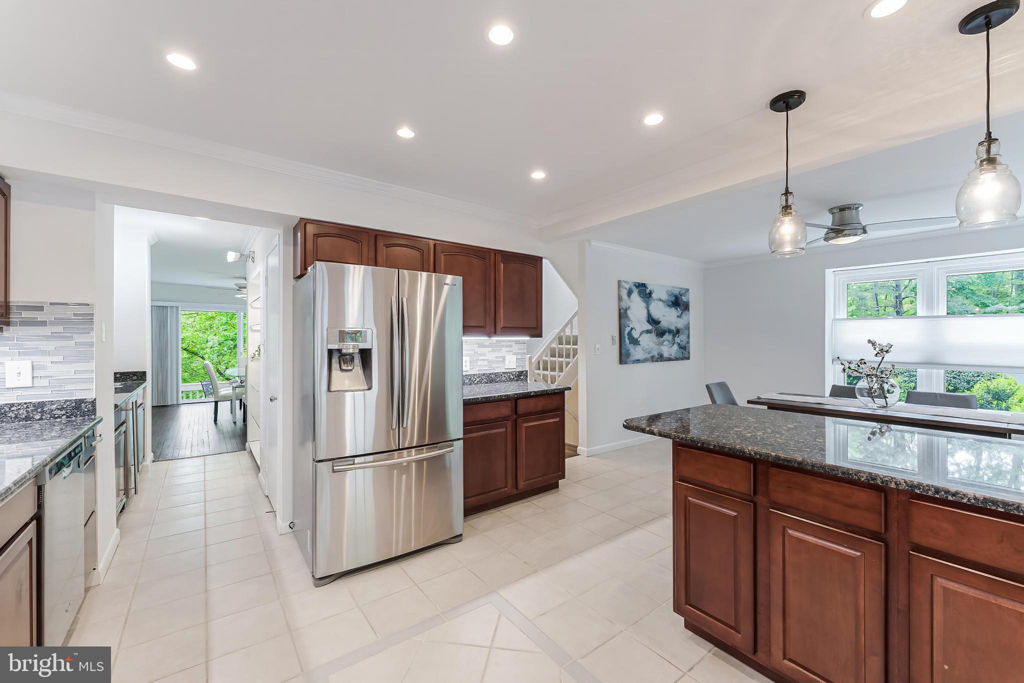 MALLARDS LANDING - Residential