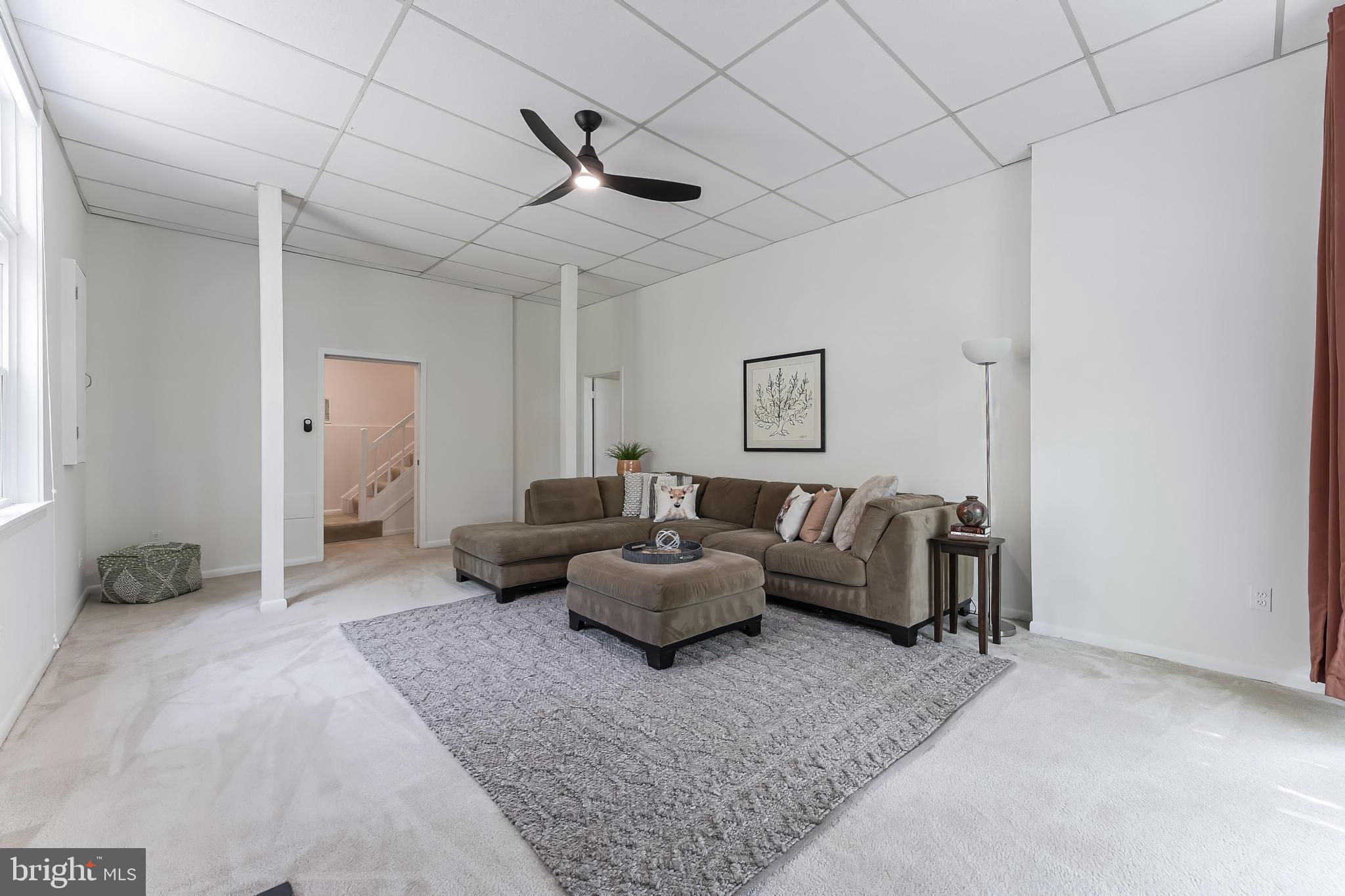 MALLARDS LANDING - Residential