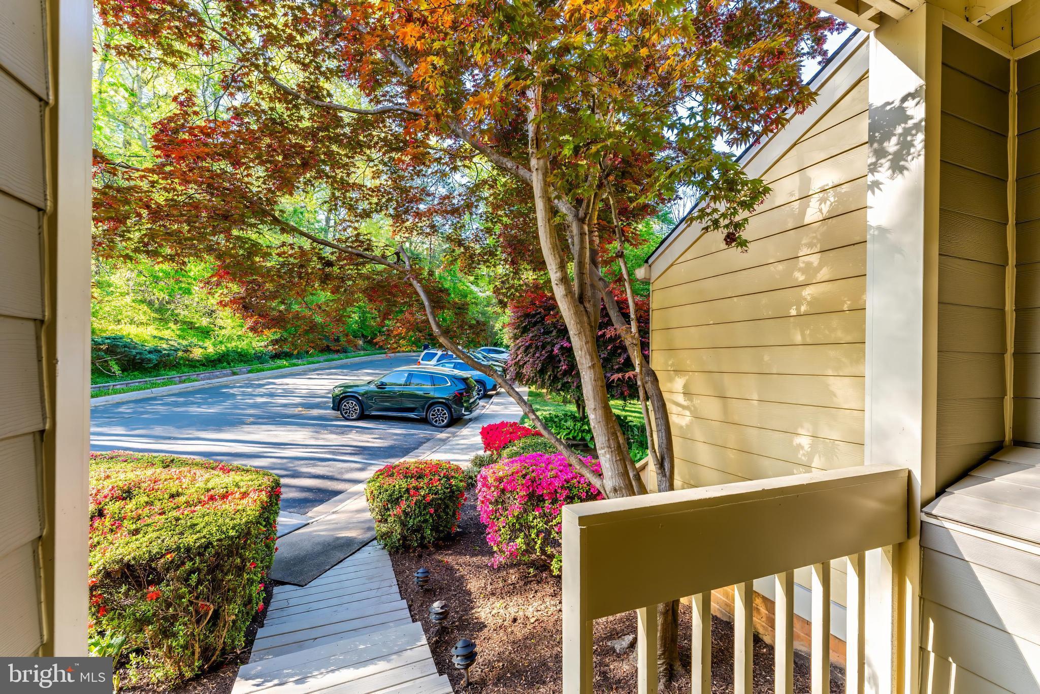 MALLARDS LANDING - Residential