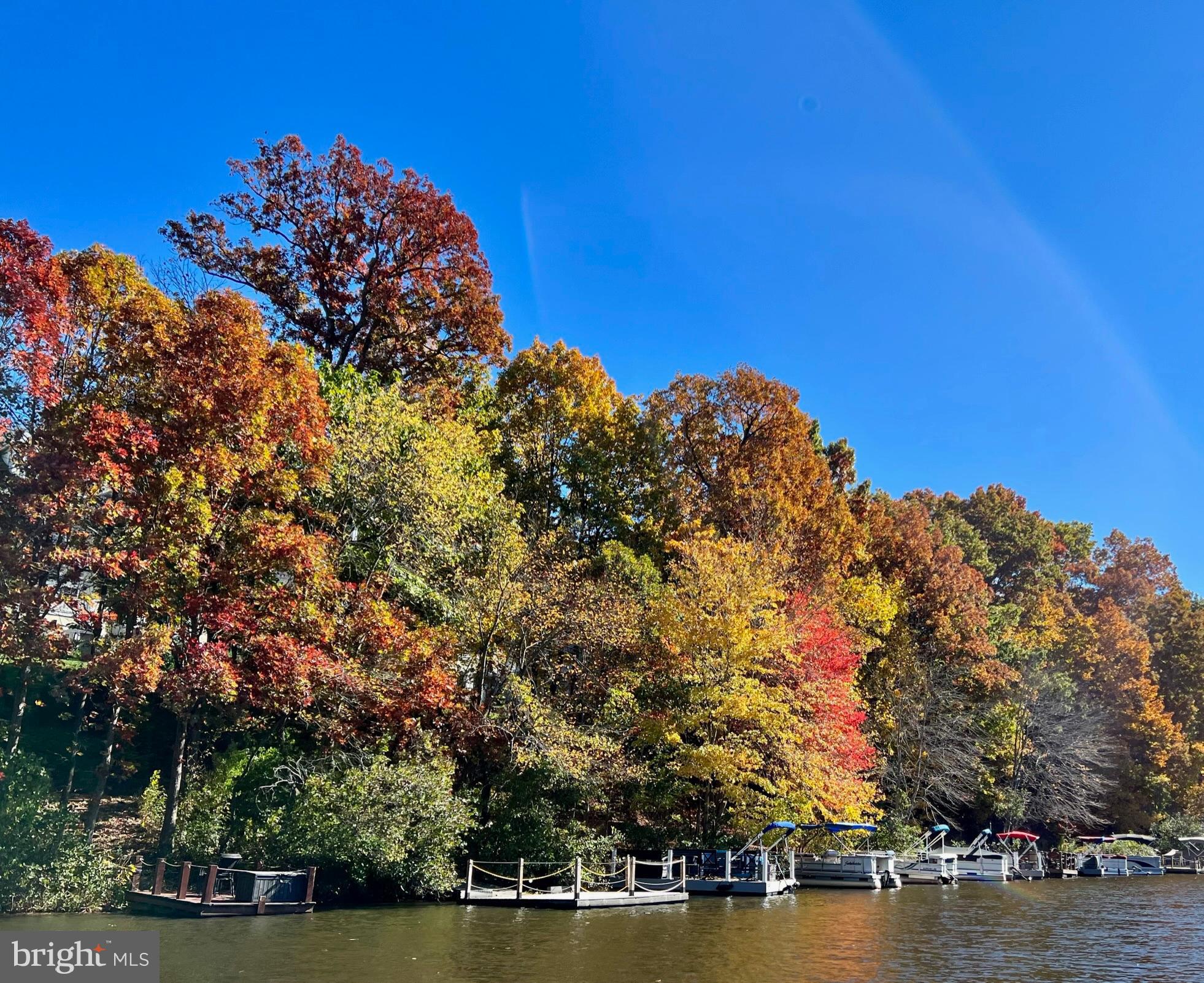 MALLARDS LANDING - Residential