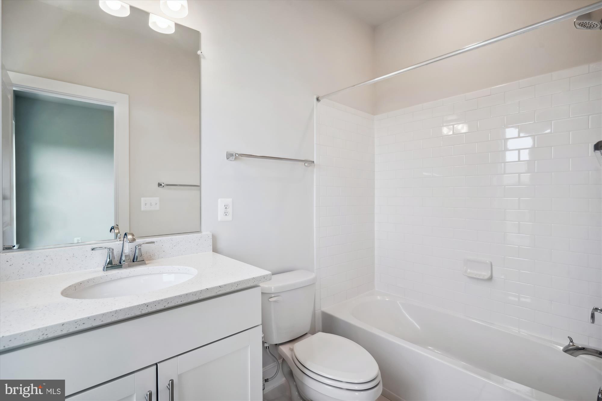 KING FARM IRVINGTON - Residential