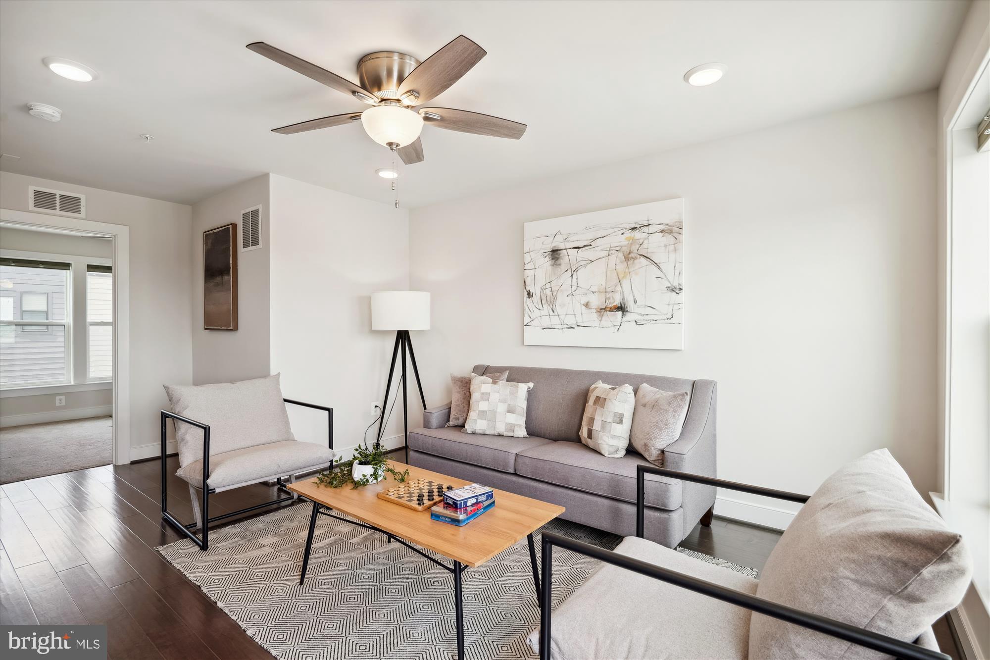 KING FARM IRVINGTON - Residential