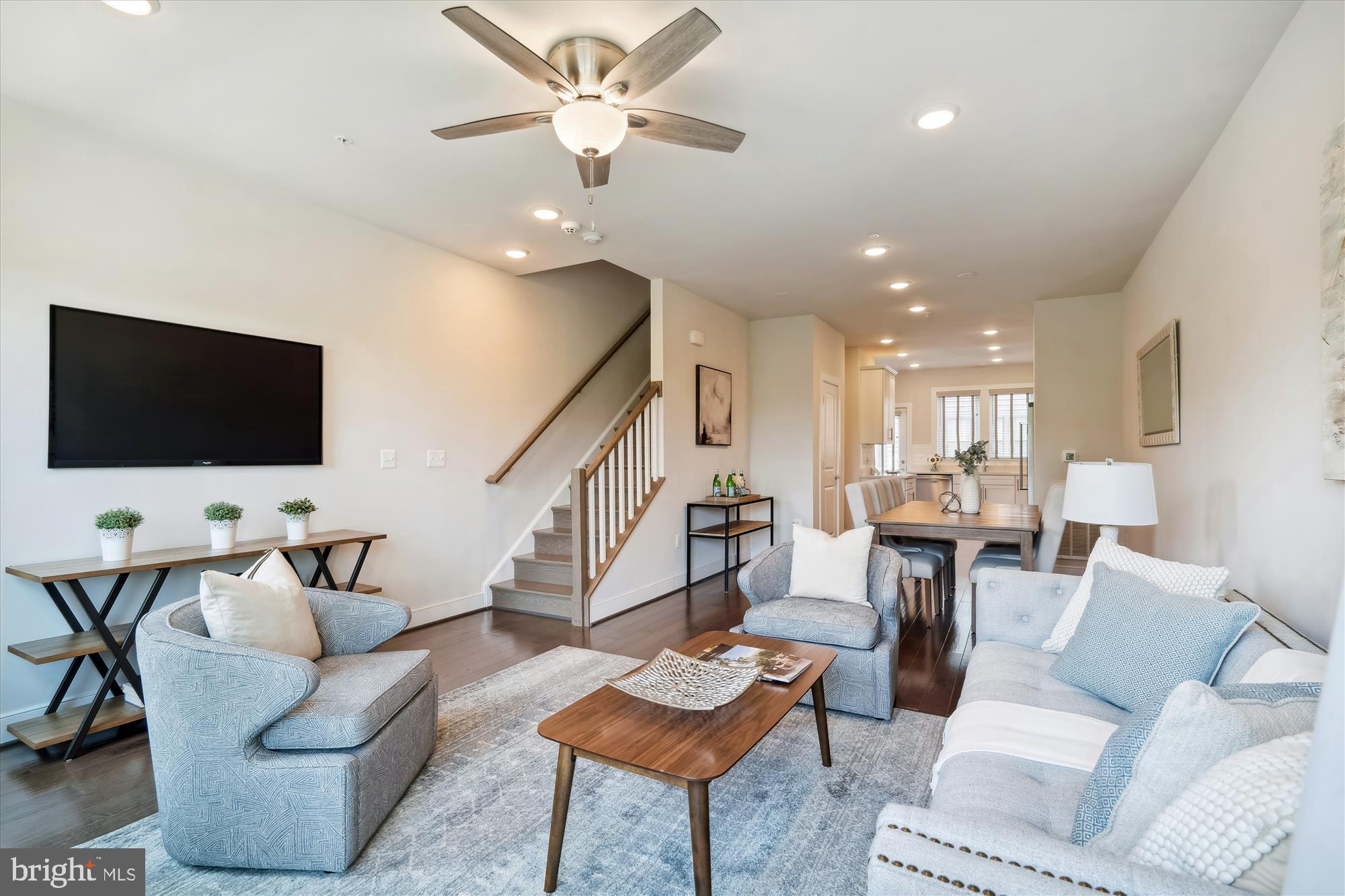 KING FARM IRVINGTON - Residential