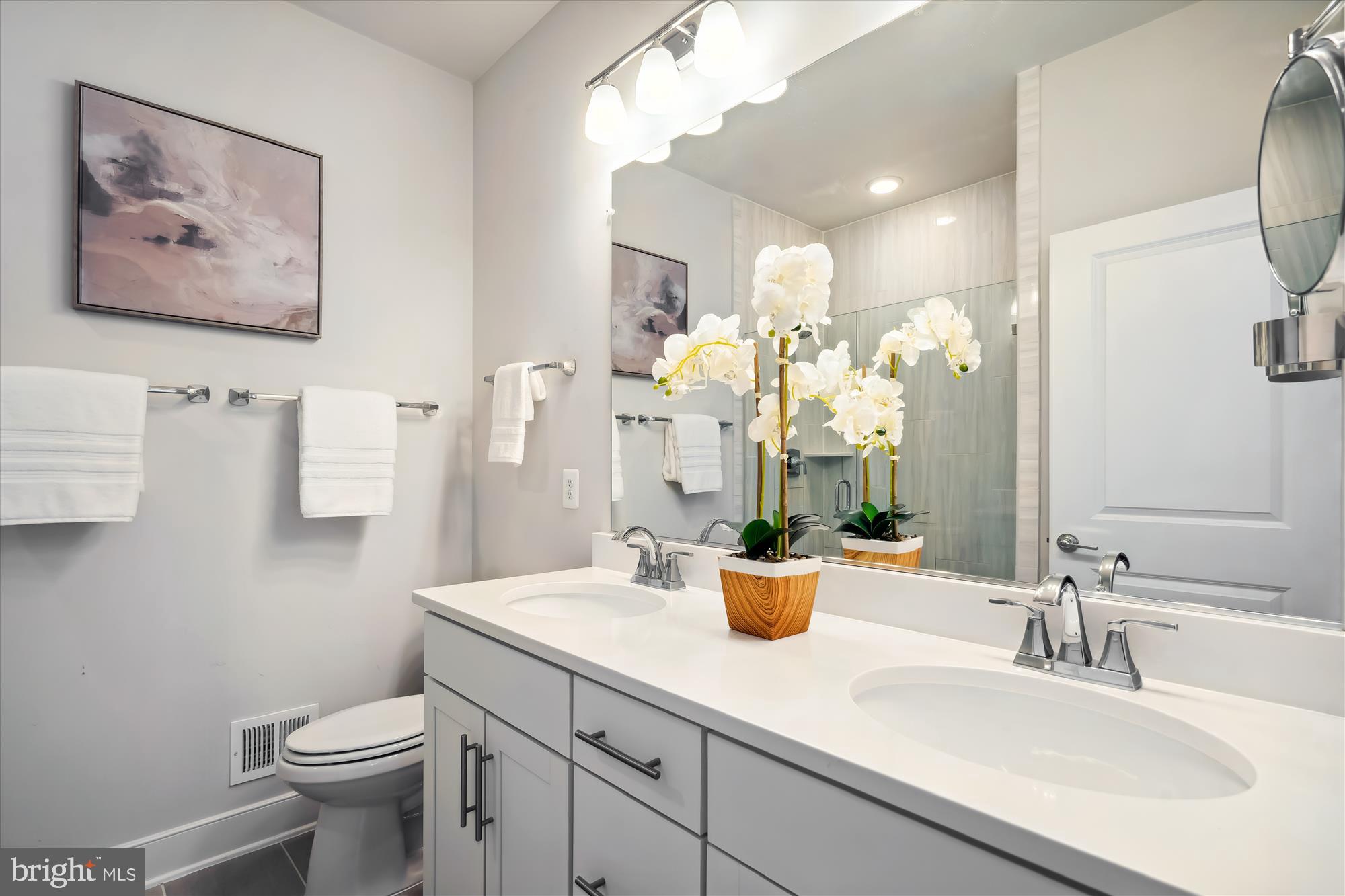 KING FARM IRVINGTON - Residential