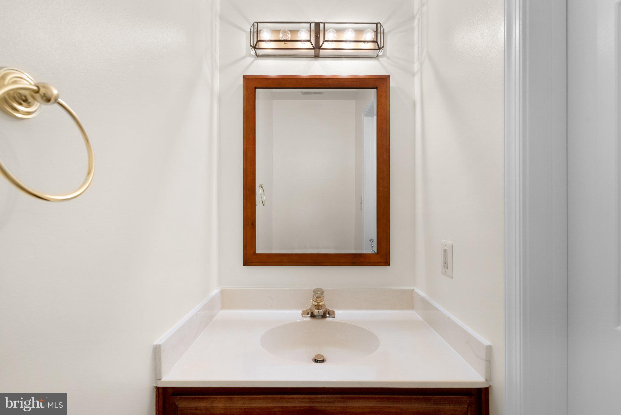 TUCKERMAN STATION - Residential Lease