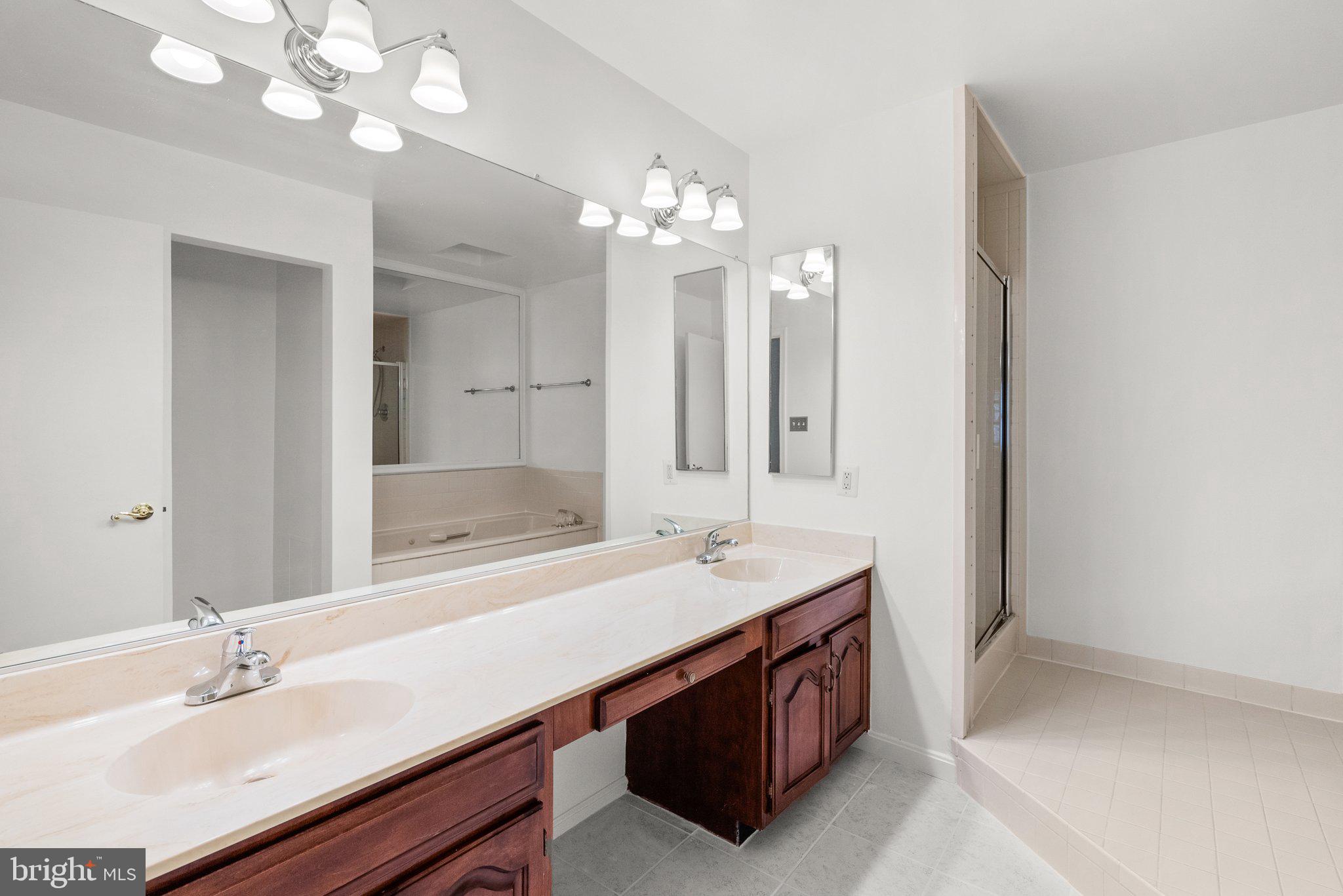 TUCKERMAN STATION - Residential Lease