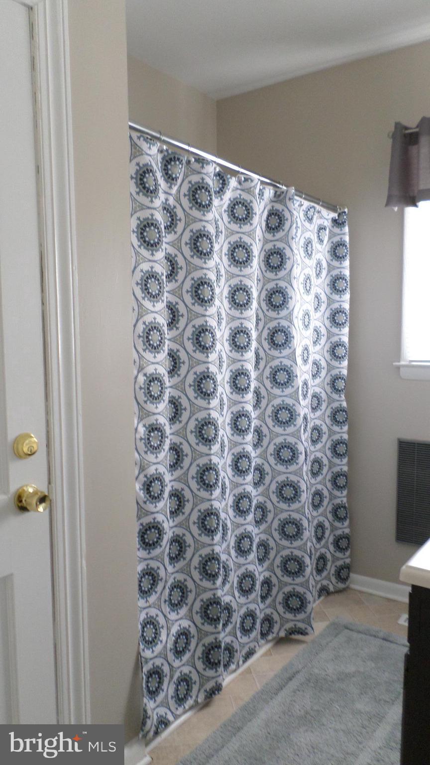 TOWN OF COLONIAL BEACH - Residential Lease