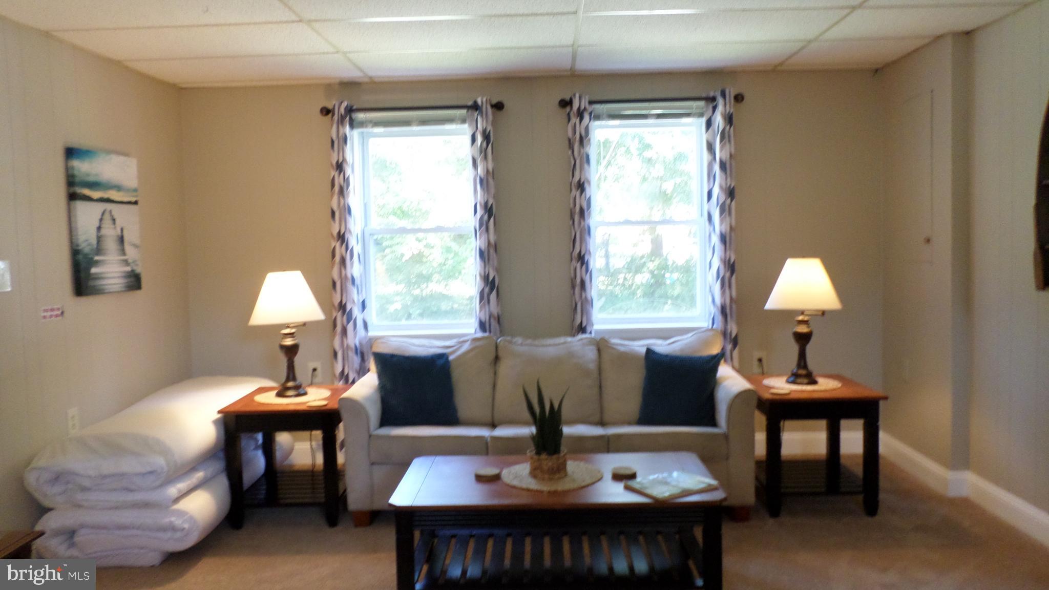 TOWN OF COLONIAL BEACH - Residential Lease