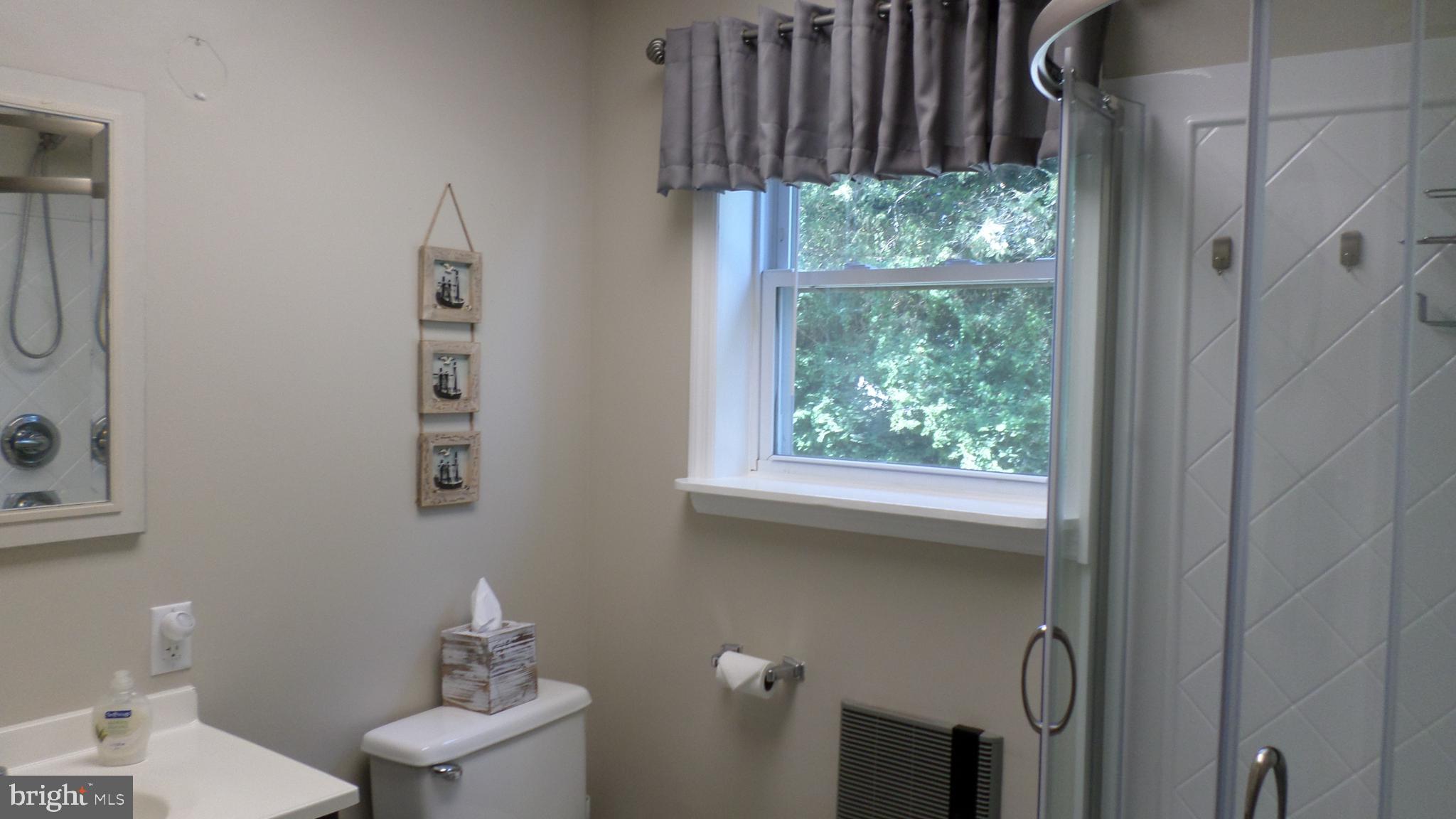 TOWN OF COLONIAL BEACH - Residential Lease