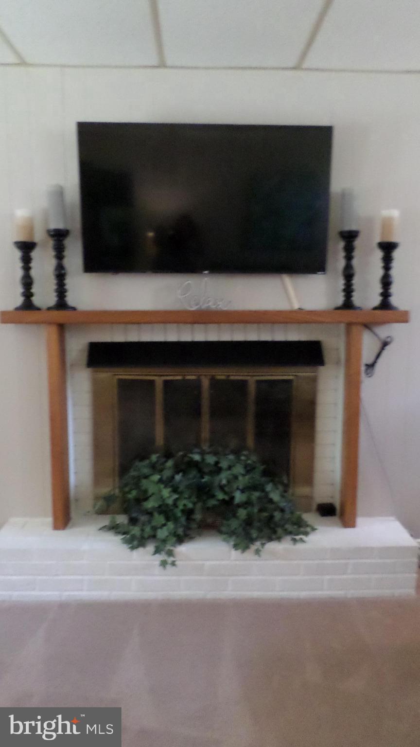 TOWN OF COLONIAL BEACH - Residential Lease