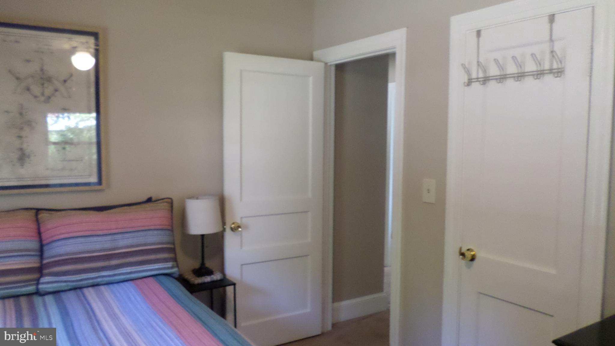 TOWN OF COLONIAL BEACH - Residential Lease