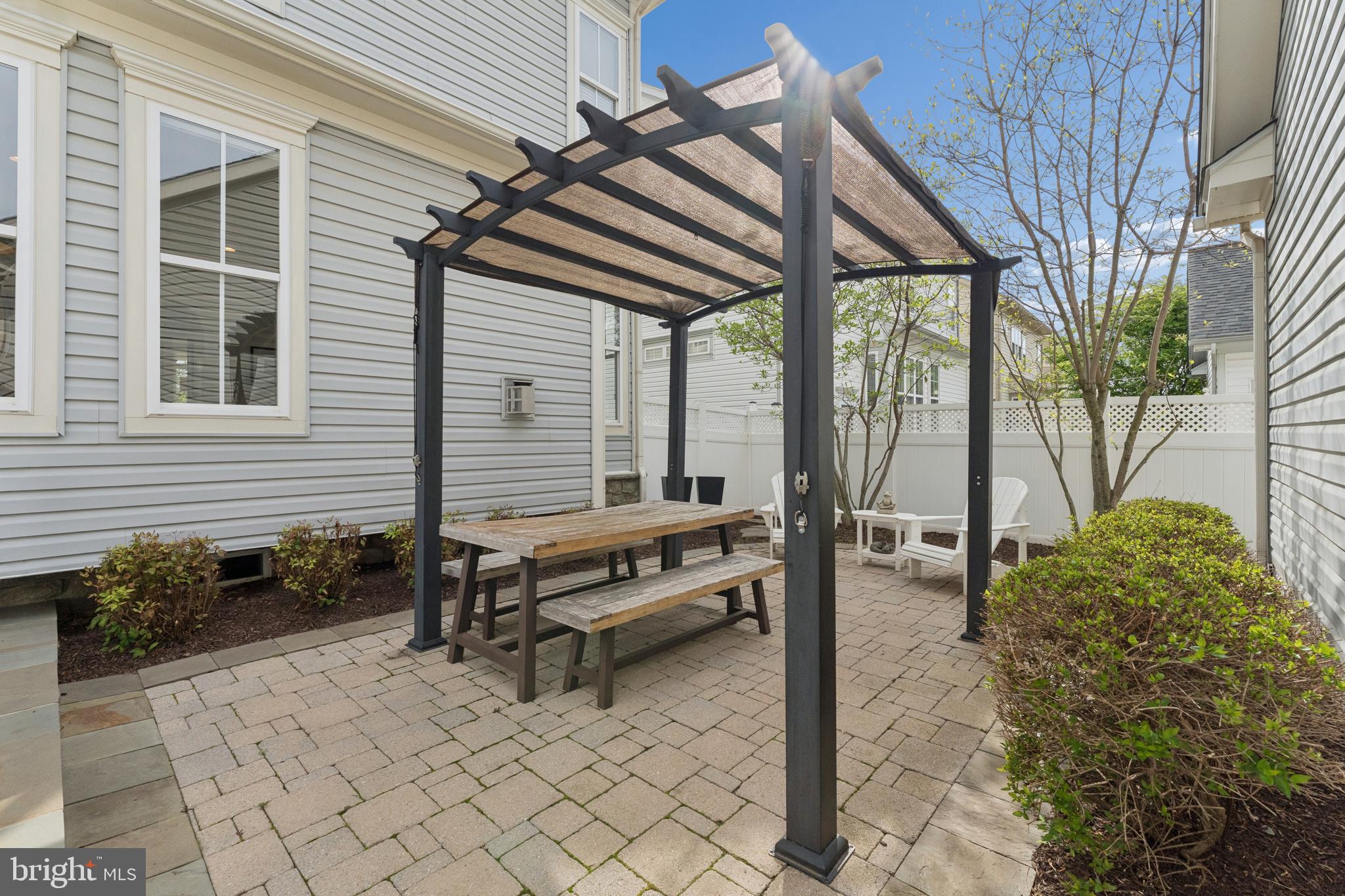 BRAMBLETON LANDBAY - Residential