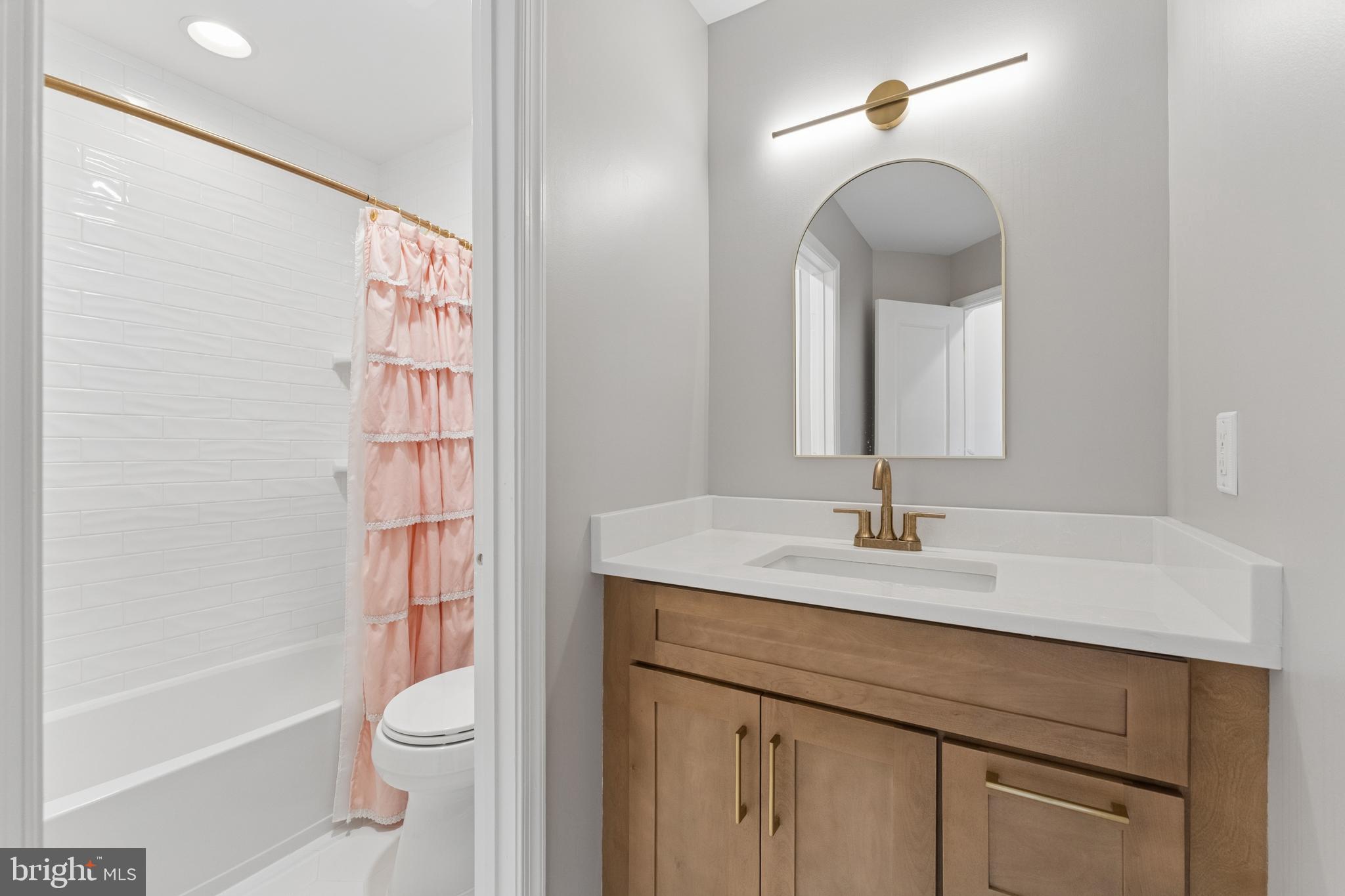 BRAMBLETON LANDBAY - Residential