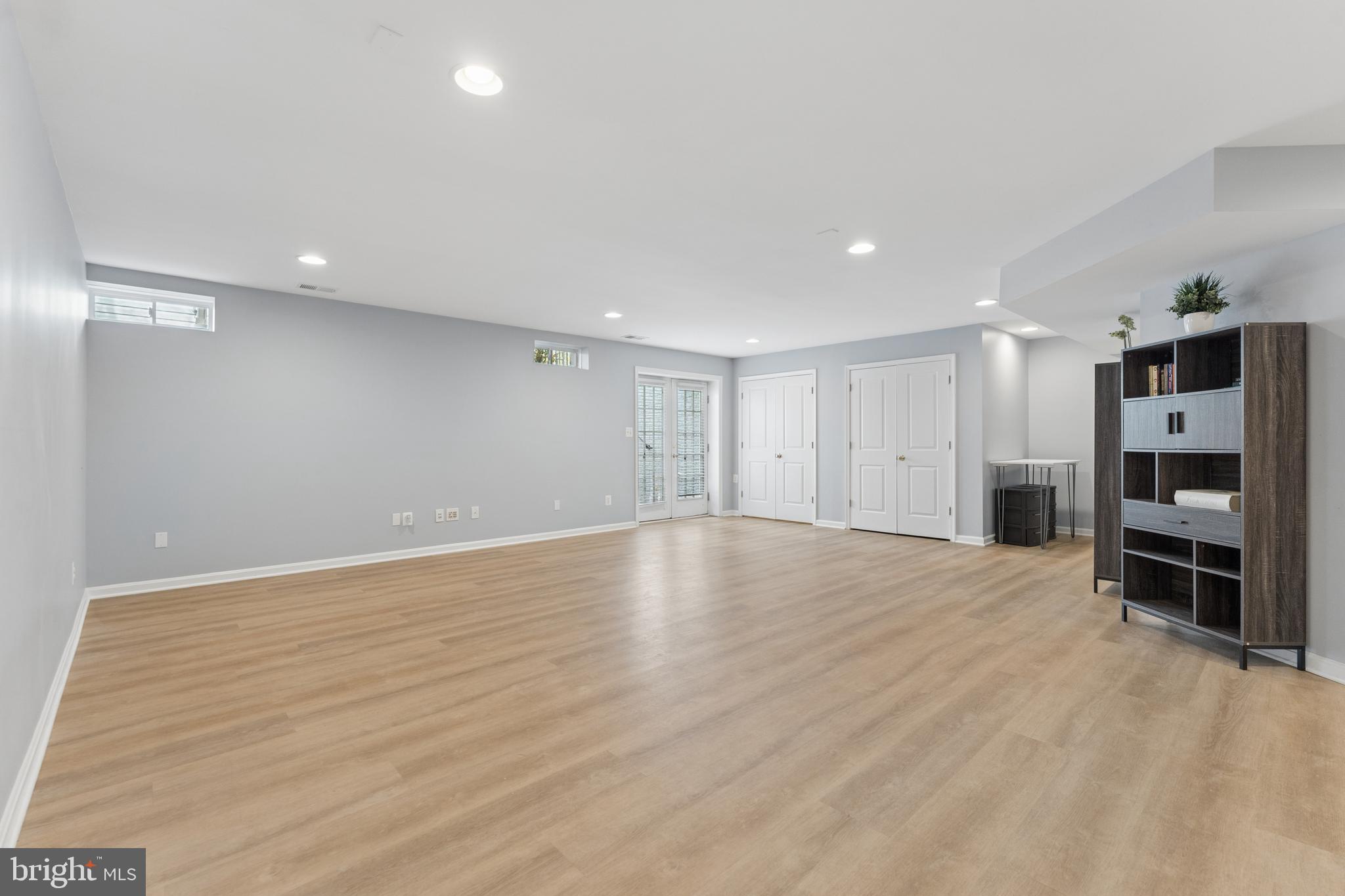 BRAMBLETON LANDBAY - Residential