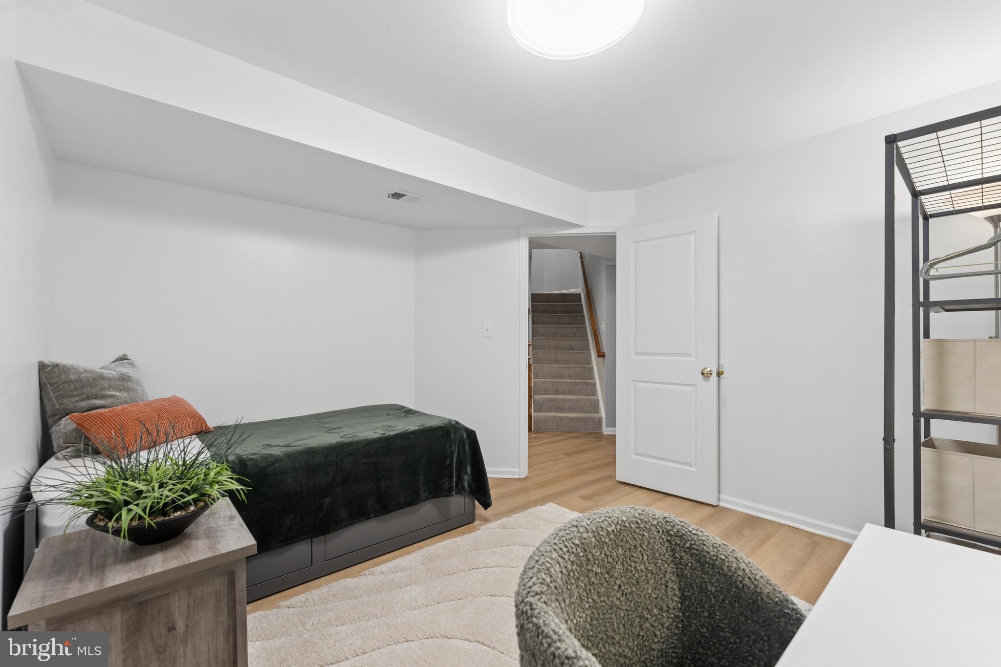 BRAMBLETON LANDBAY - Residential