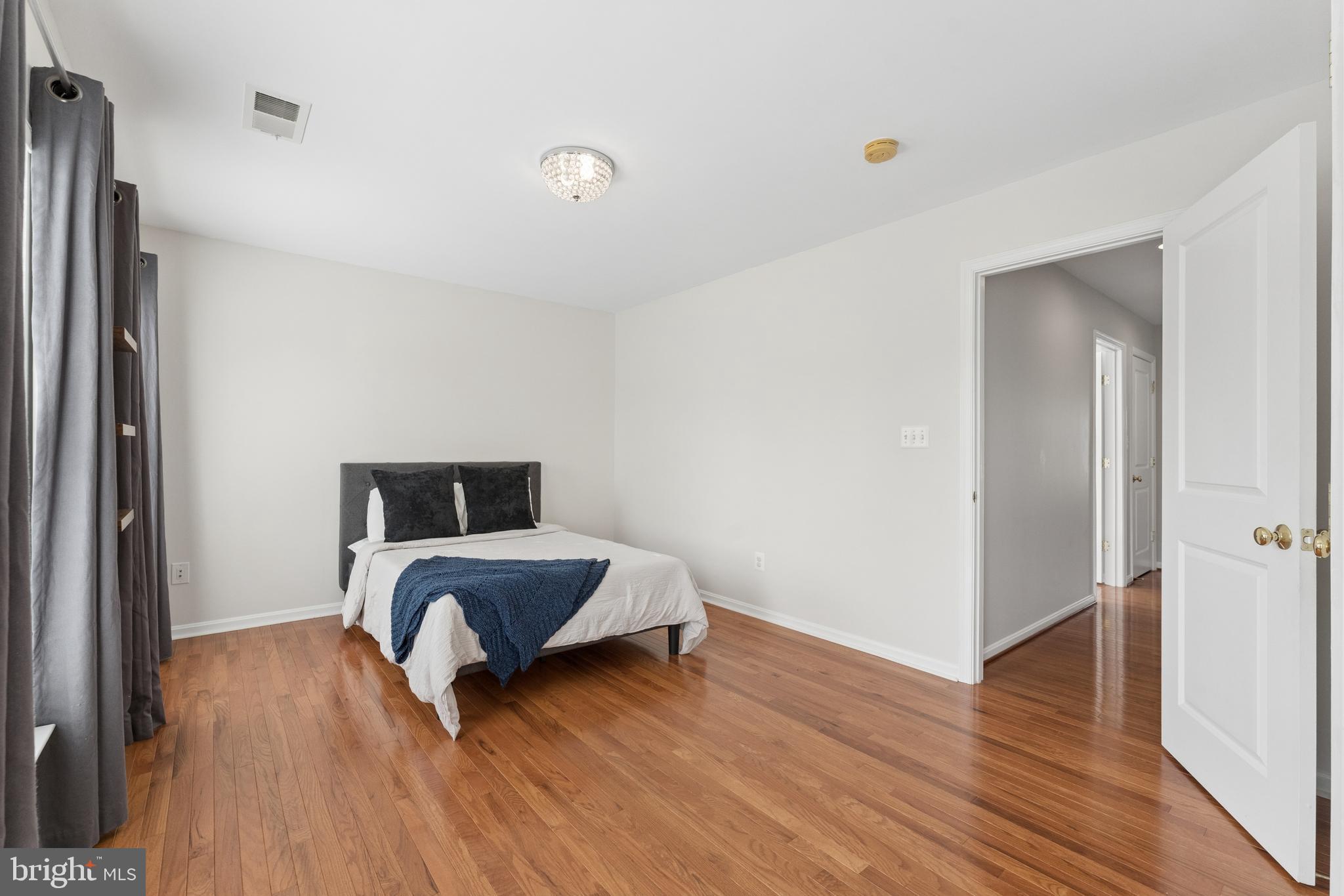 BRAMBLETON LANDBAY - Residential