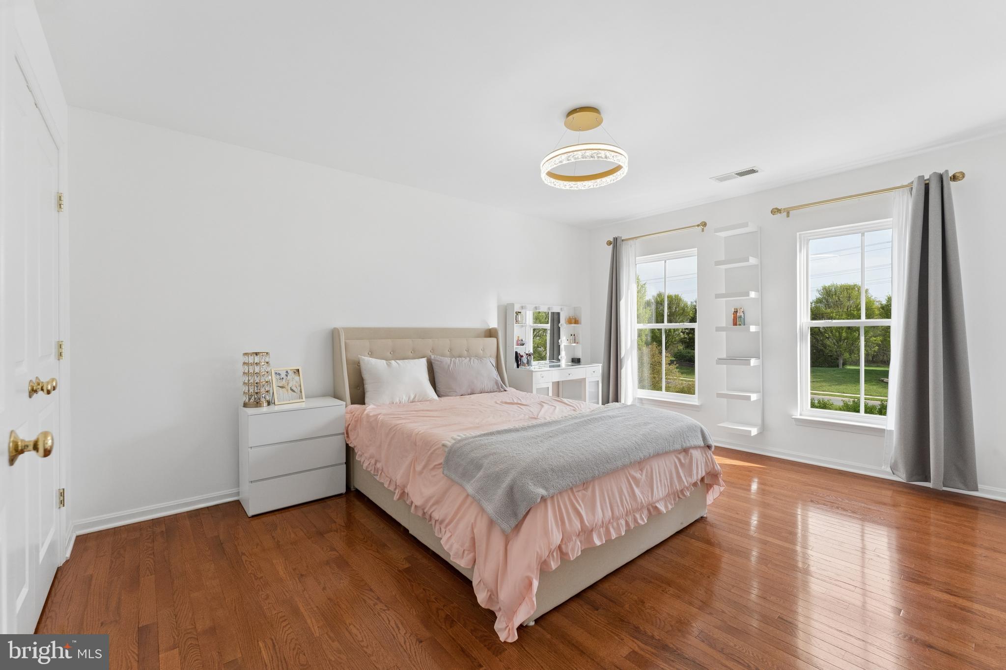 BRAMBLETON LANDBAY - Residential