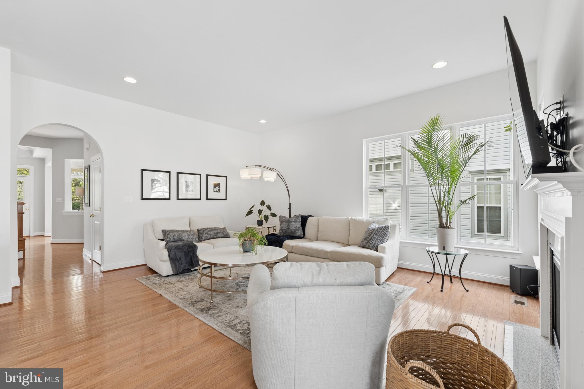 BRAMBLETON LANDBAY - Residential