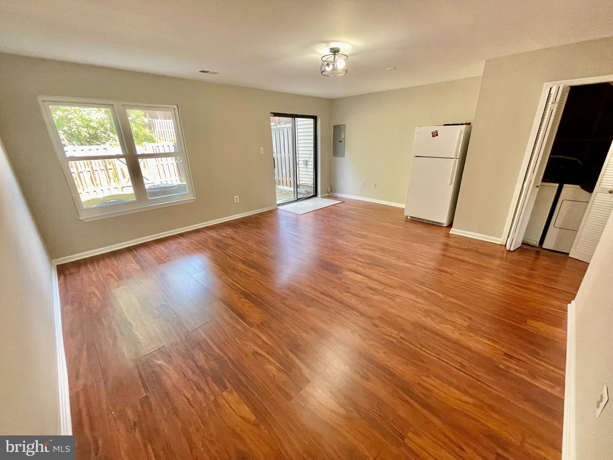 SEQUOIA LEA - Residential Lease