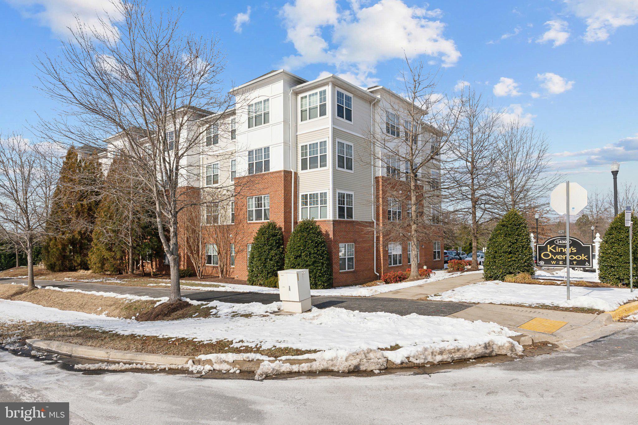 KINGS OVERLOOK - Residential