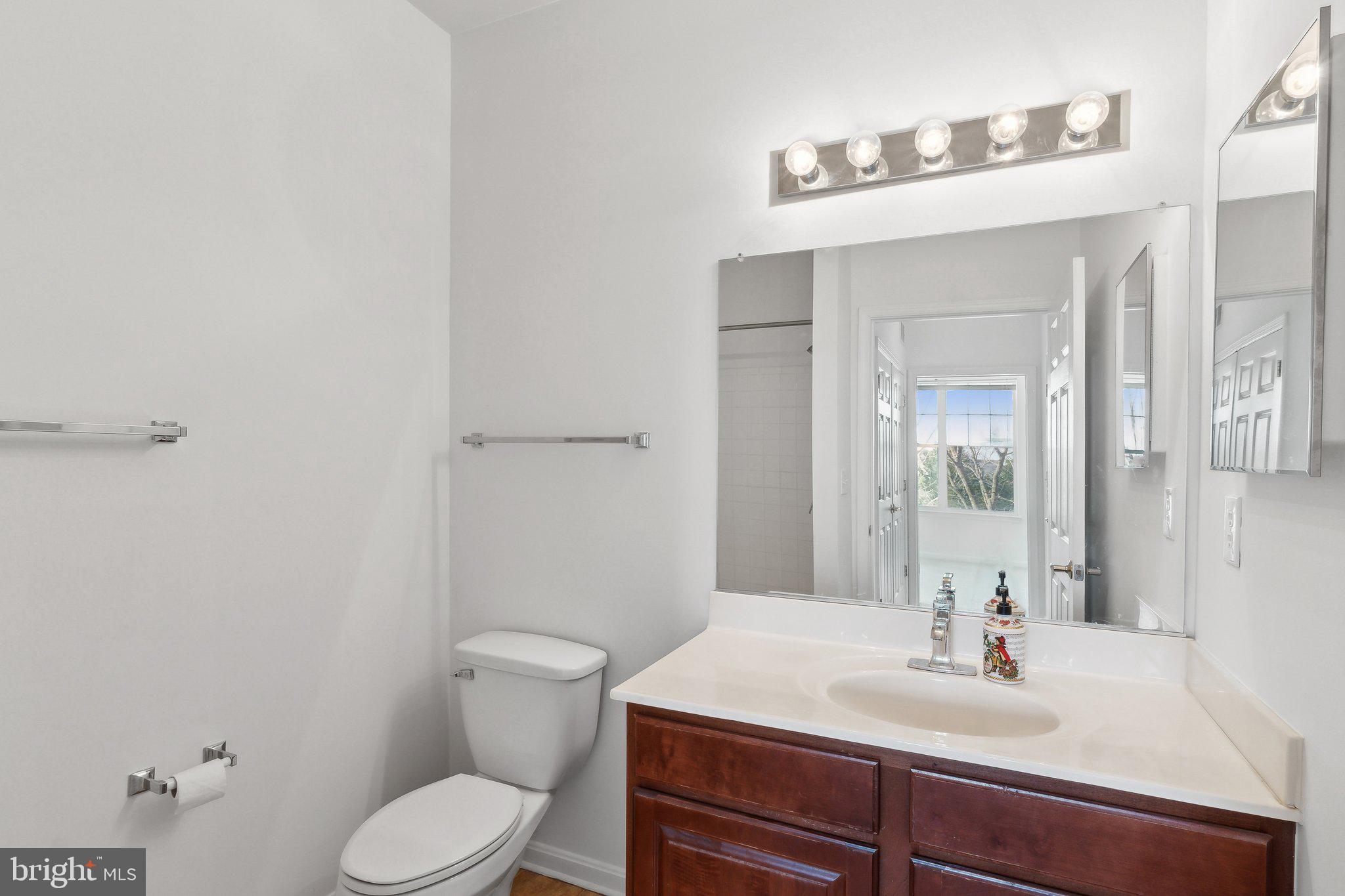 KINGS OVERLOOK - Residential