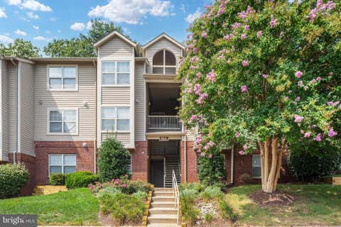 Photo of 1706 - A Ascot Way, RESTON, VA 20190 (MLS # VAFX2335890)