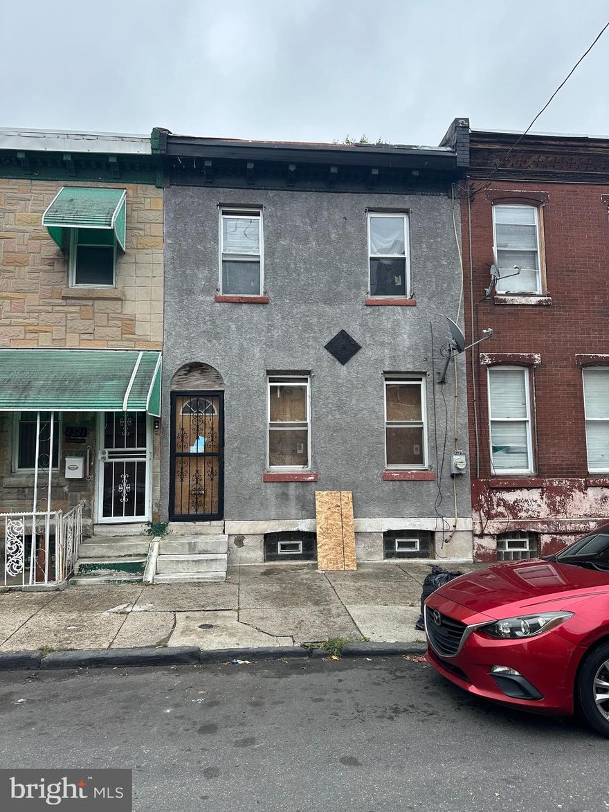 2319 N. Fairhill Street, 19133 (Fairhill)

16 Ft X 75 Ft Lot 
Taxes: $2,334 (2026)

Nice house in the Fairhill section of the city. Less than a 1/2 mile from the 19125 zip code, less than the 1/10th of a mile to the 19122 zip code (one block away from this zip code). Needs a rehab, but has immense potential. New construction on the block. Right at 5th & Susquehanna.  Agent has financial interests in property. Buyer responsible for obtaining a clear U&O.

Asking Price: $135,000

I will provide owner financing with $40,000 Down. I can do a 5 or 10 year note.