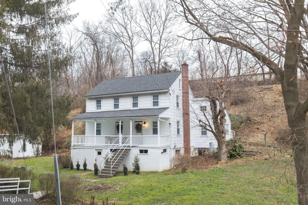 Photo of 169 Pittsburg Valley Road, Conestoga, PA 17516 (MLS # PALA2049470)