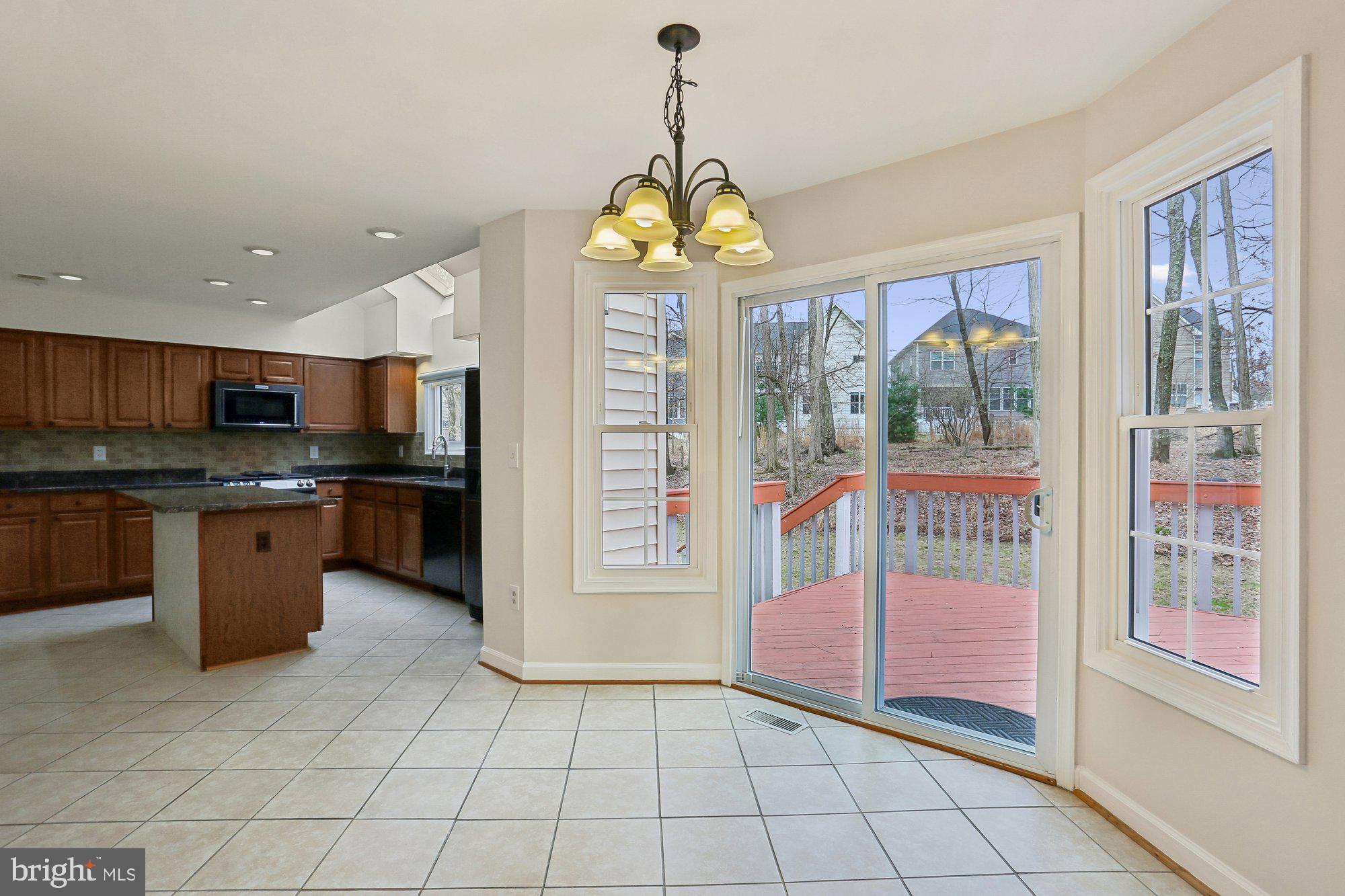 ORCHARD HILLS - Residential