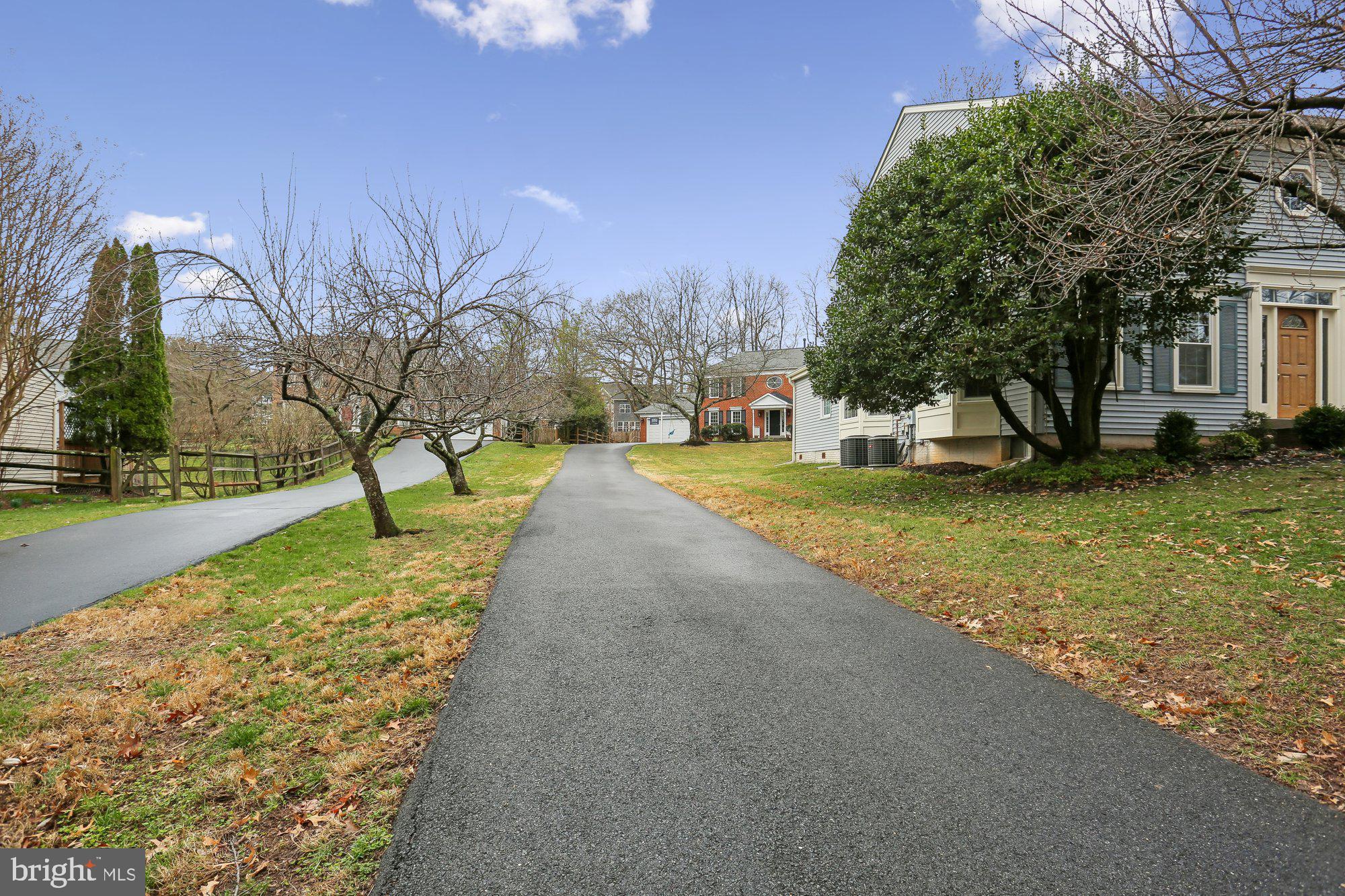 ORCHARD HILLS - Residential