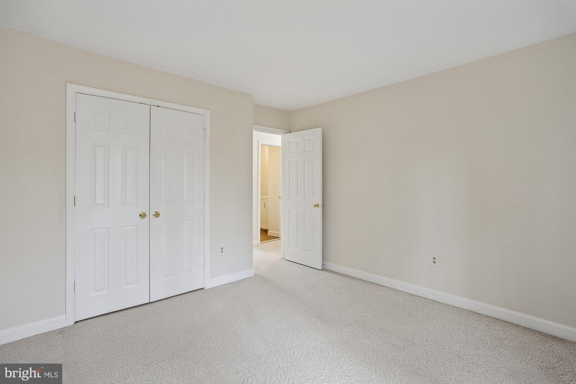 ORCHARD HILLS - Residential