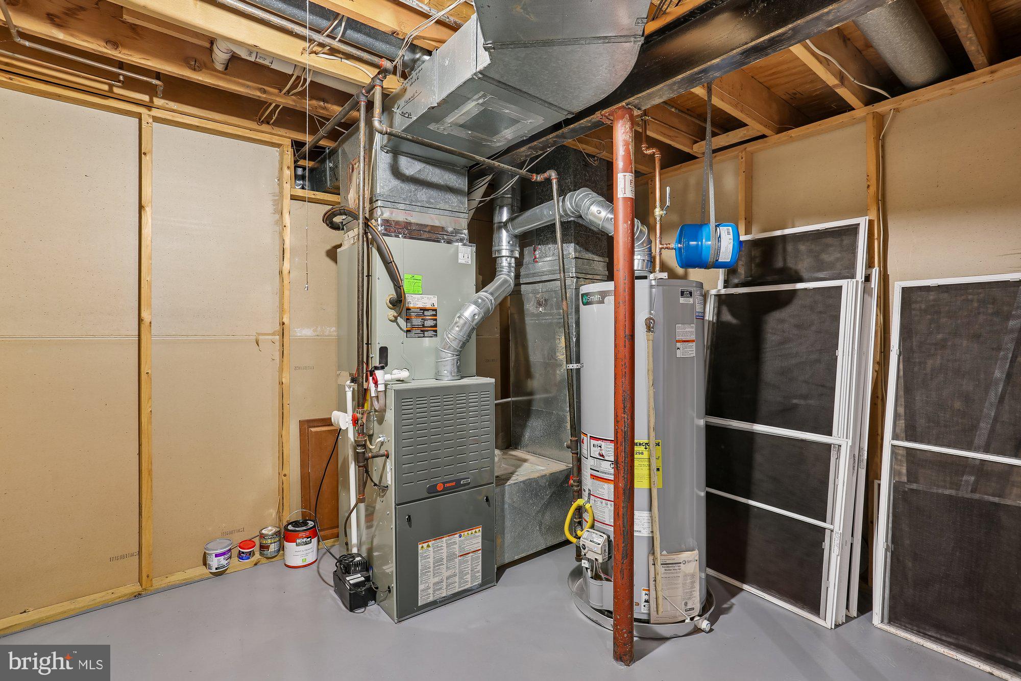 ORCHARD HILLS - Residential