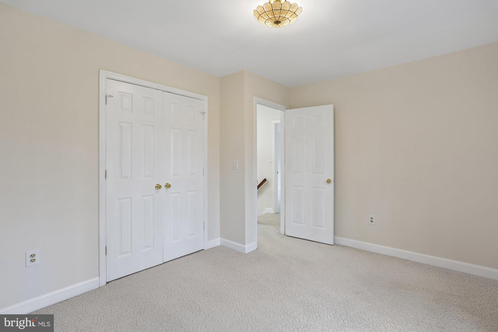 ORCHARD HILLS - Residential