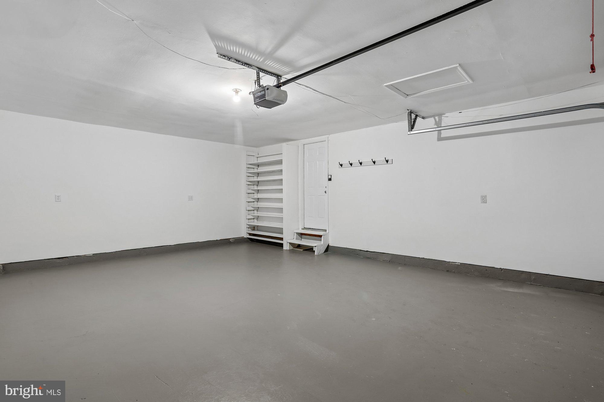 ORCHARD HILLS - Residential