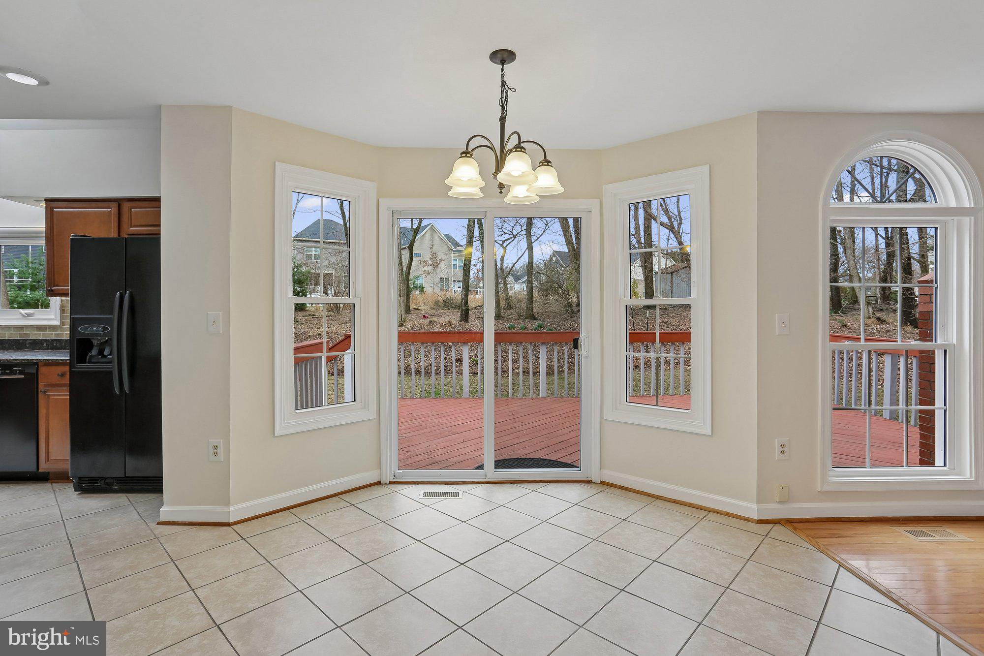 ORCHARD HILLS - Residential