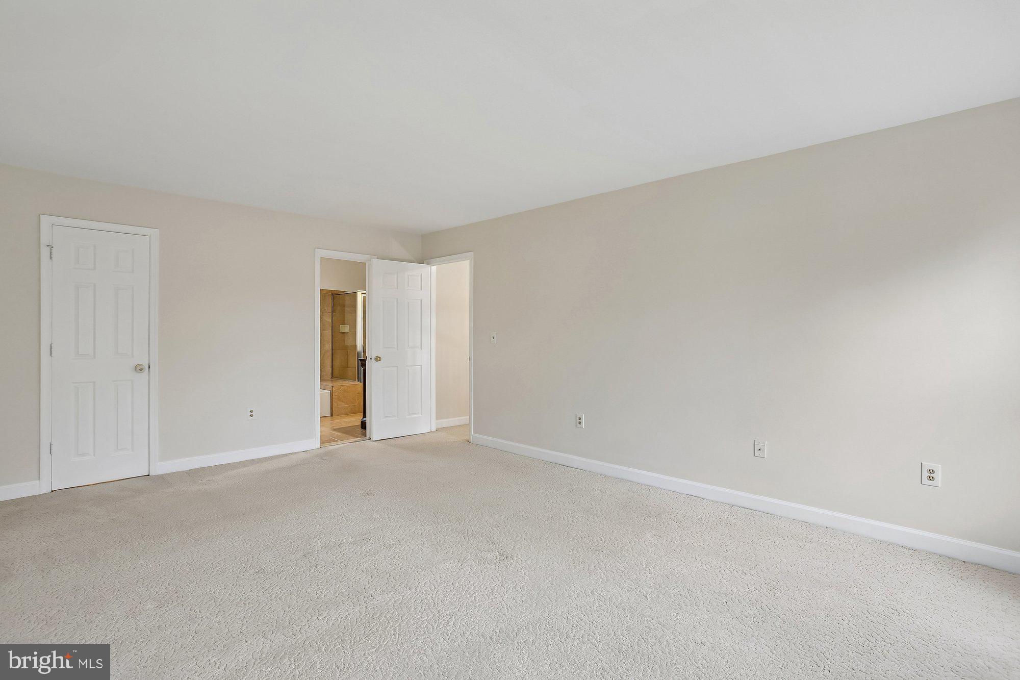 ORCHARD HILLS - Residential